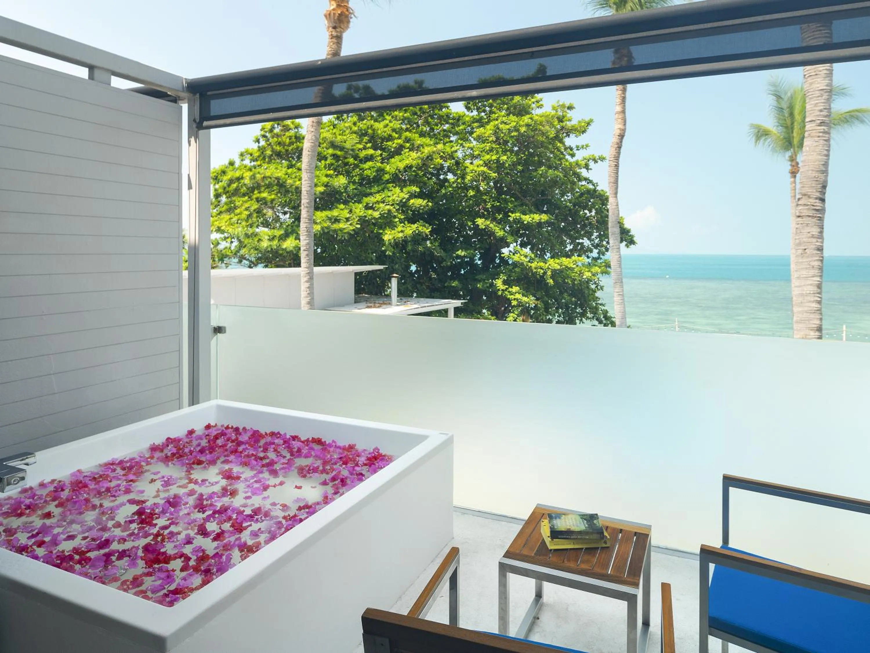 Hot Tub in Explorar Koh Phangan - Adults Only Resort and Spa