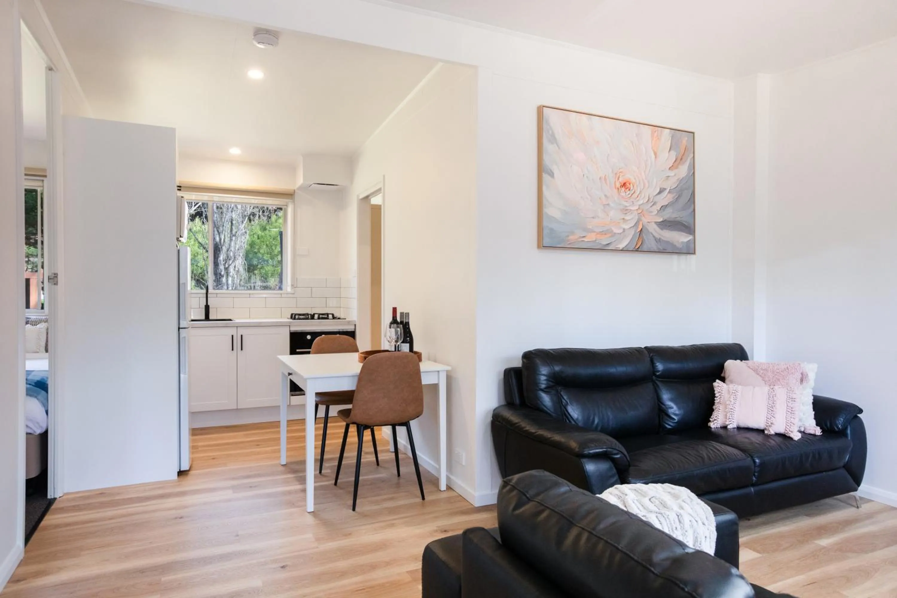 Kitchen or kitchenette in Adina Lodge Holiday Apartments