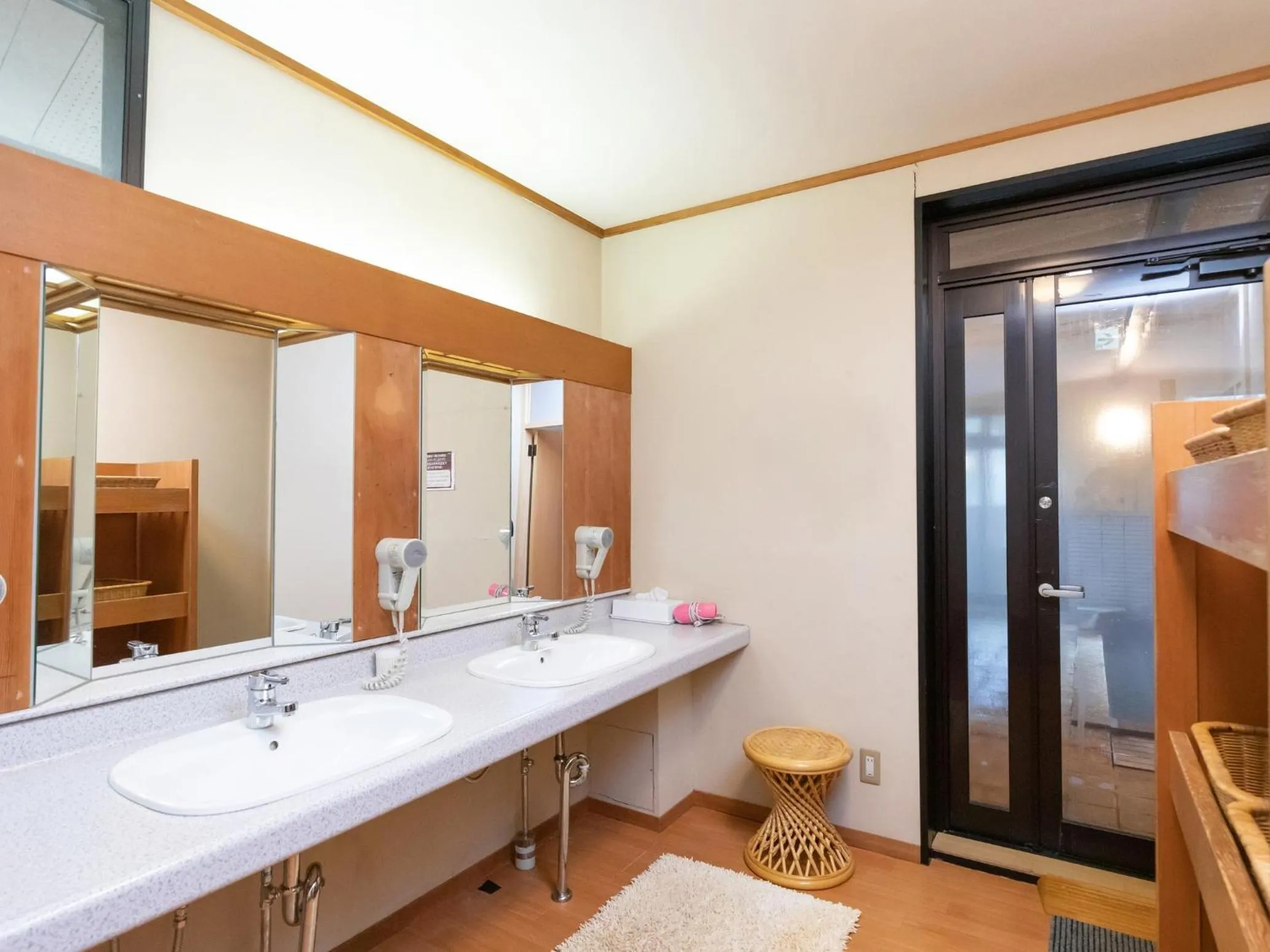 Hot Spring Bath in Tabist Kazeyuki