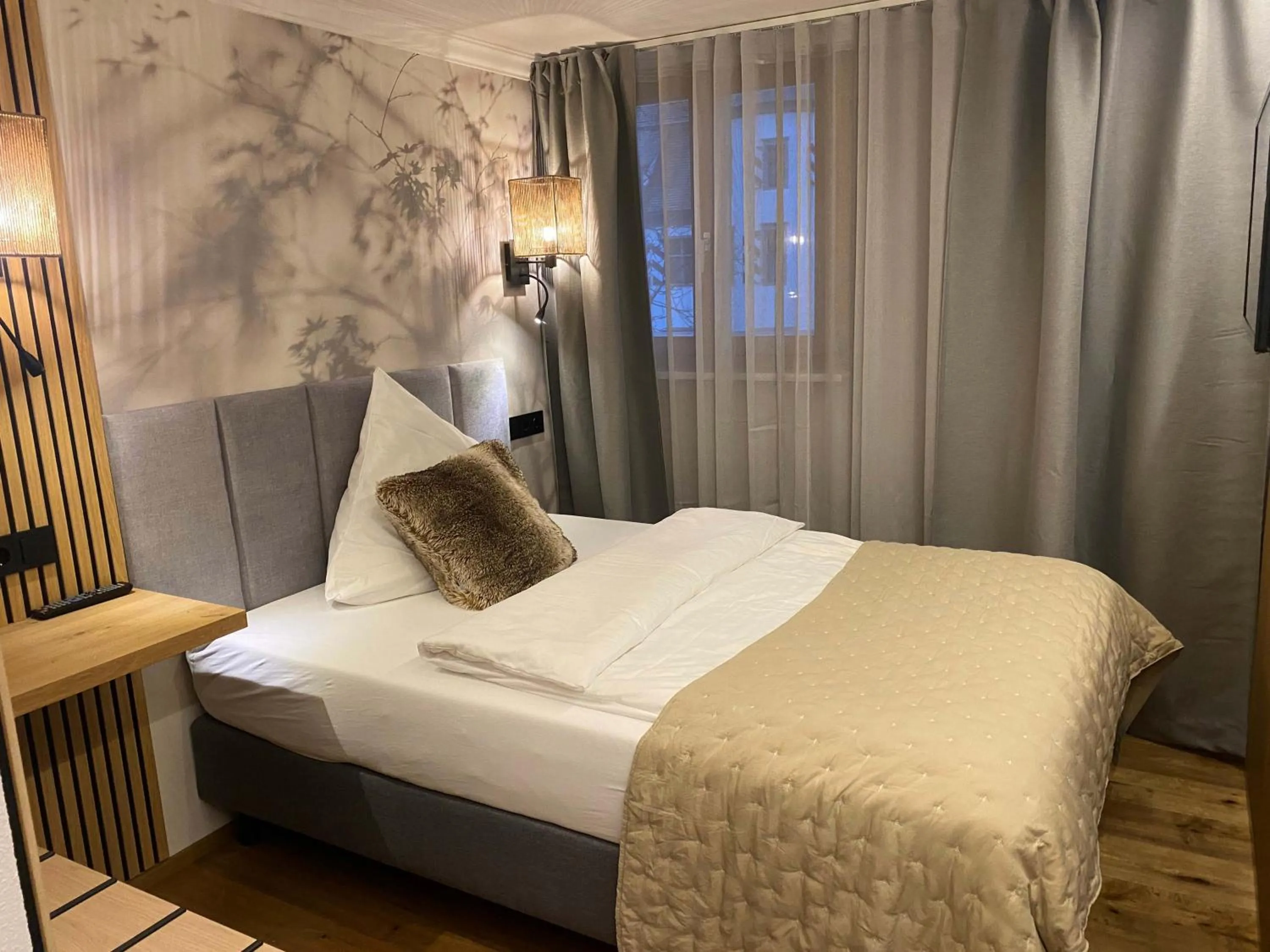 Bed in Boutique - Hotel Zum Schloss
