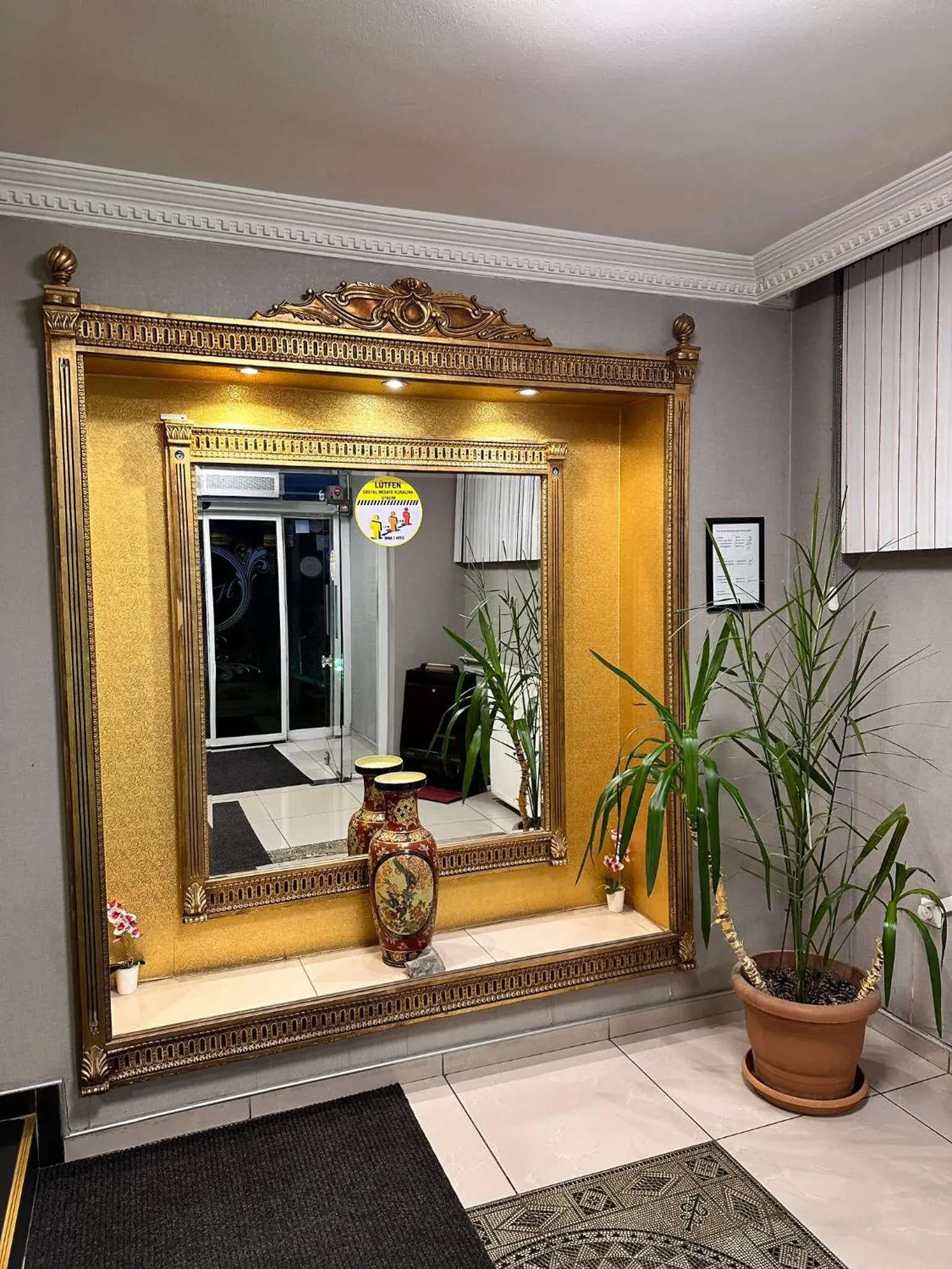 Facade/entrance in Minabir Otel Facade/entrance in Minabir Otel