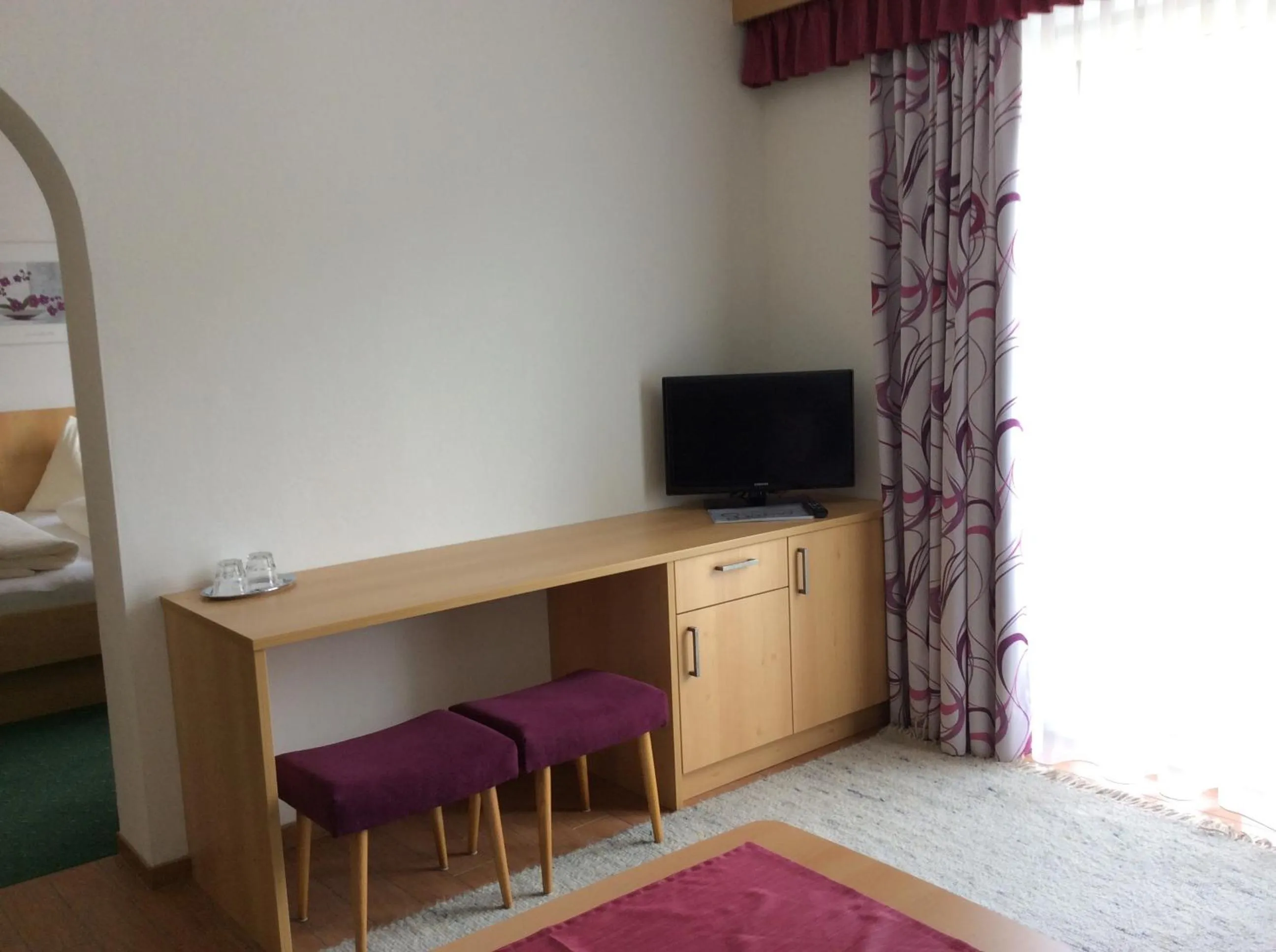 Living room, Bed in Zimmervermietung Babsy