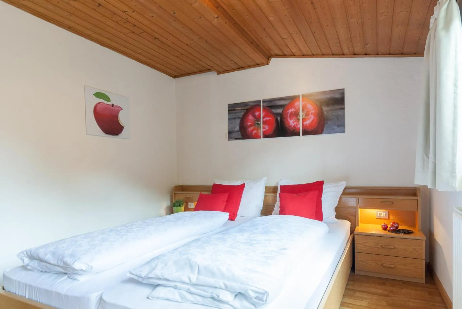 Bed in Gasthof Hanni