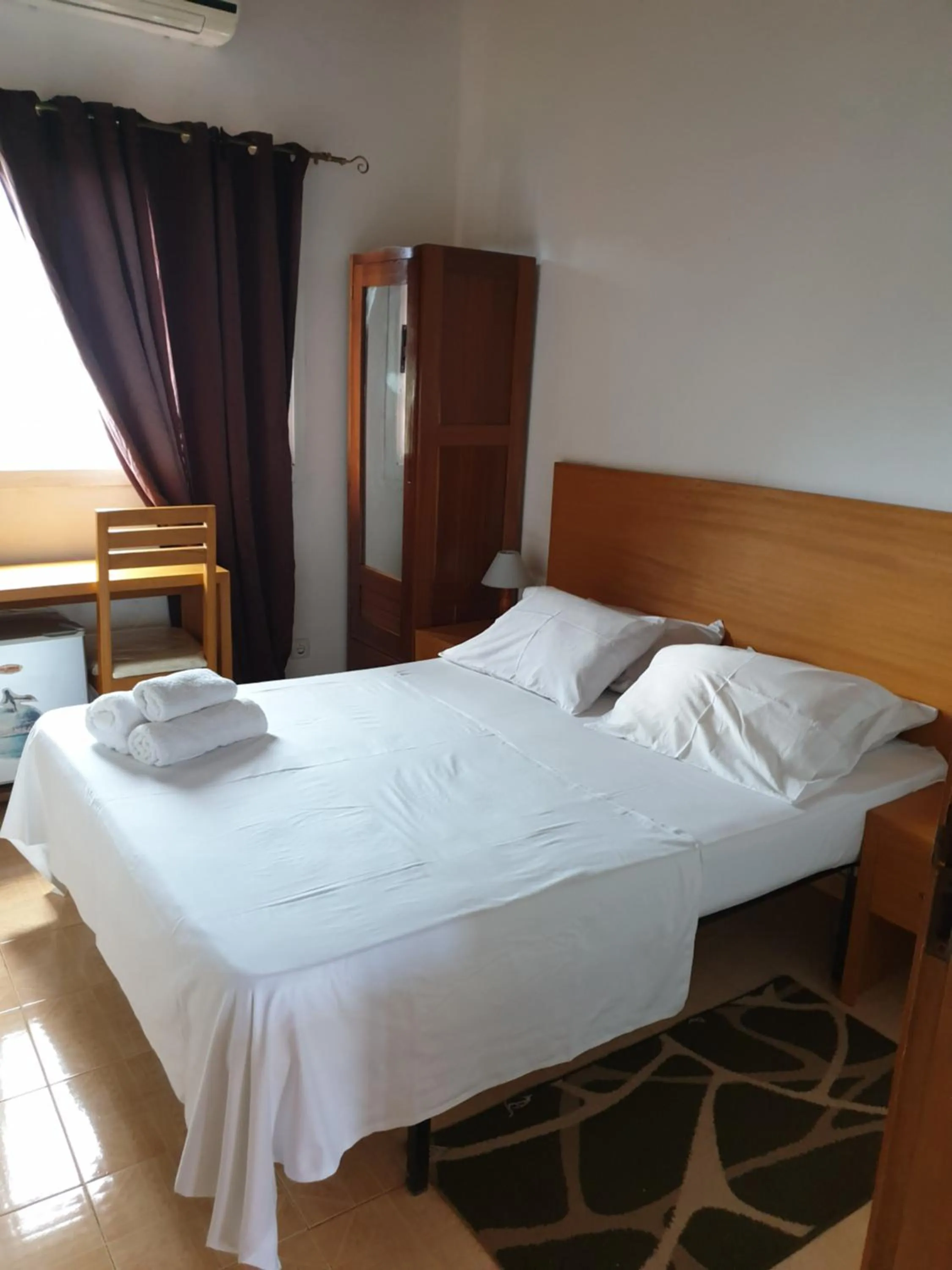 Bed in Residencial Mira Rio