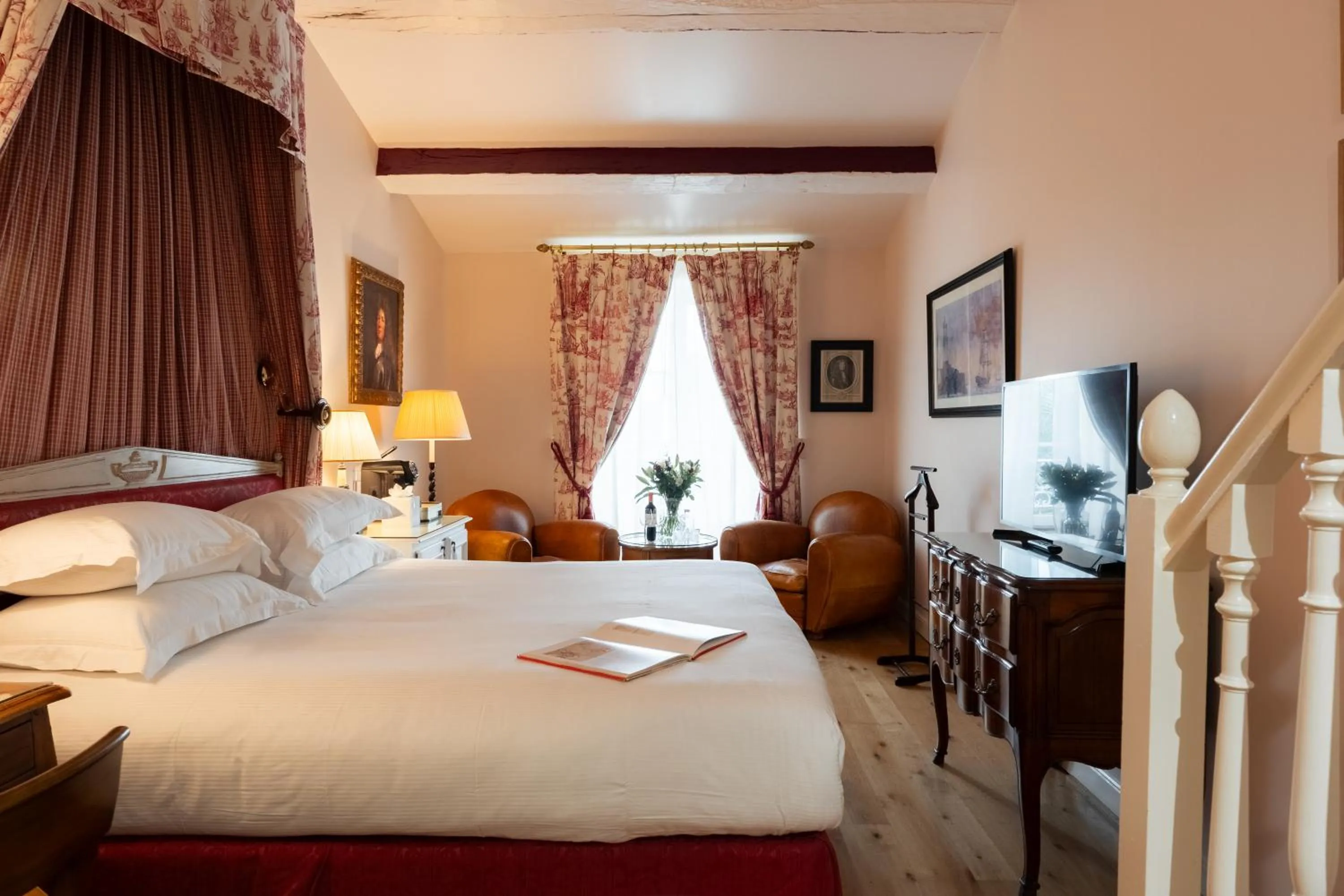 Bedroom, Bed in Hôtel de Toiras