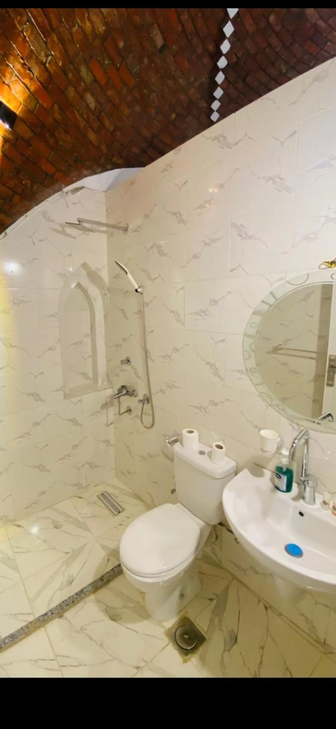 Toilet in Leyla Eco Resort Queen Suites