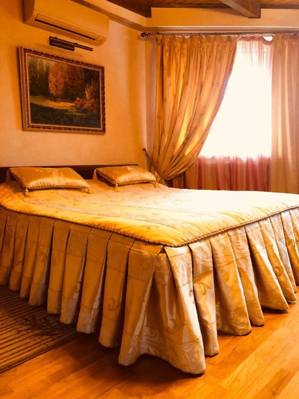 Bed in Charda Hotel