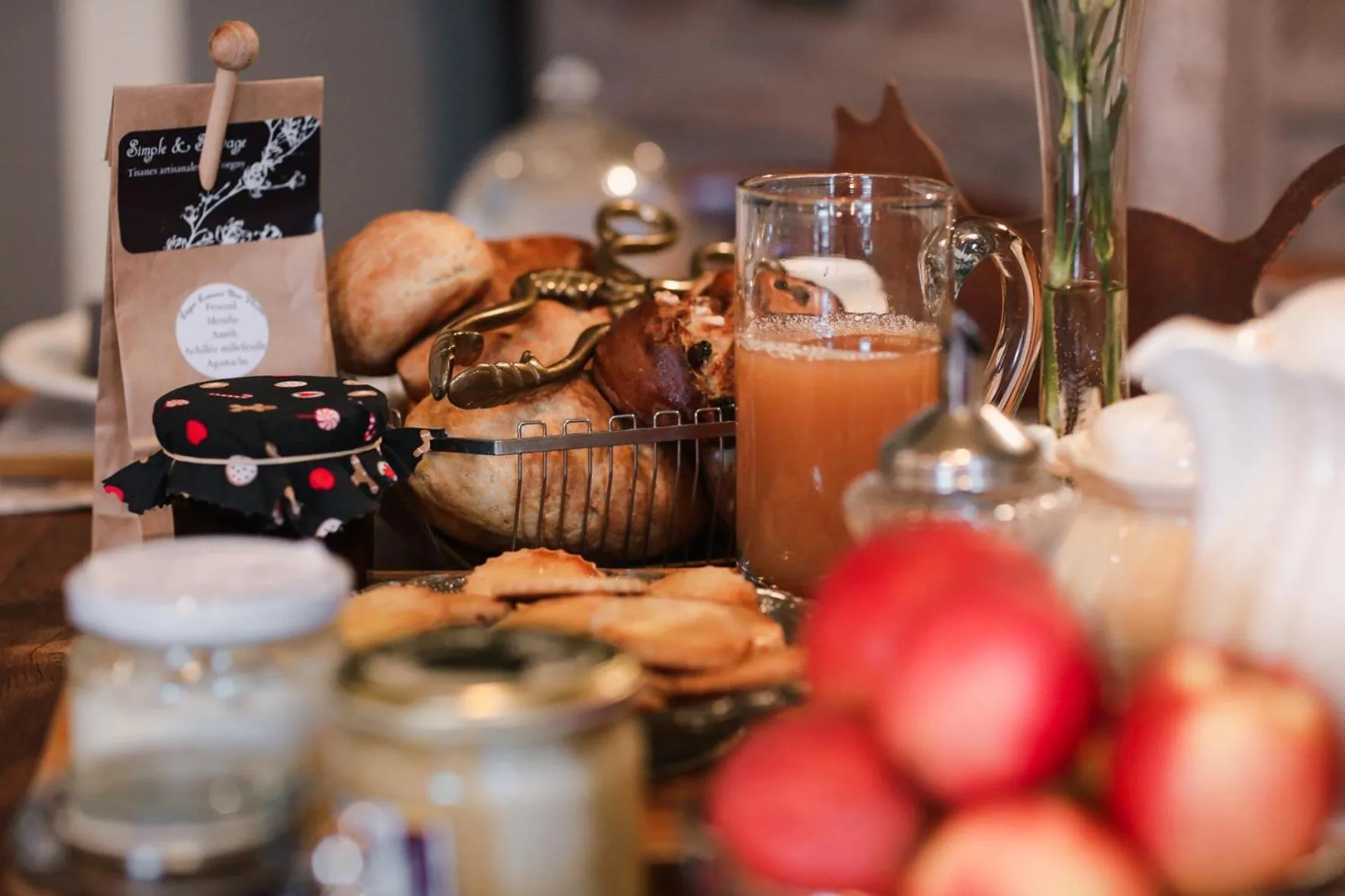 Breakfast in Les Chambres du Chat