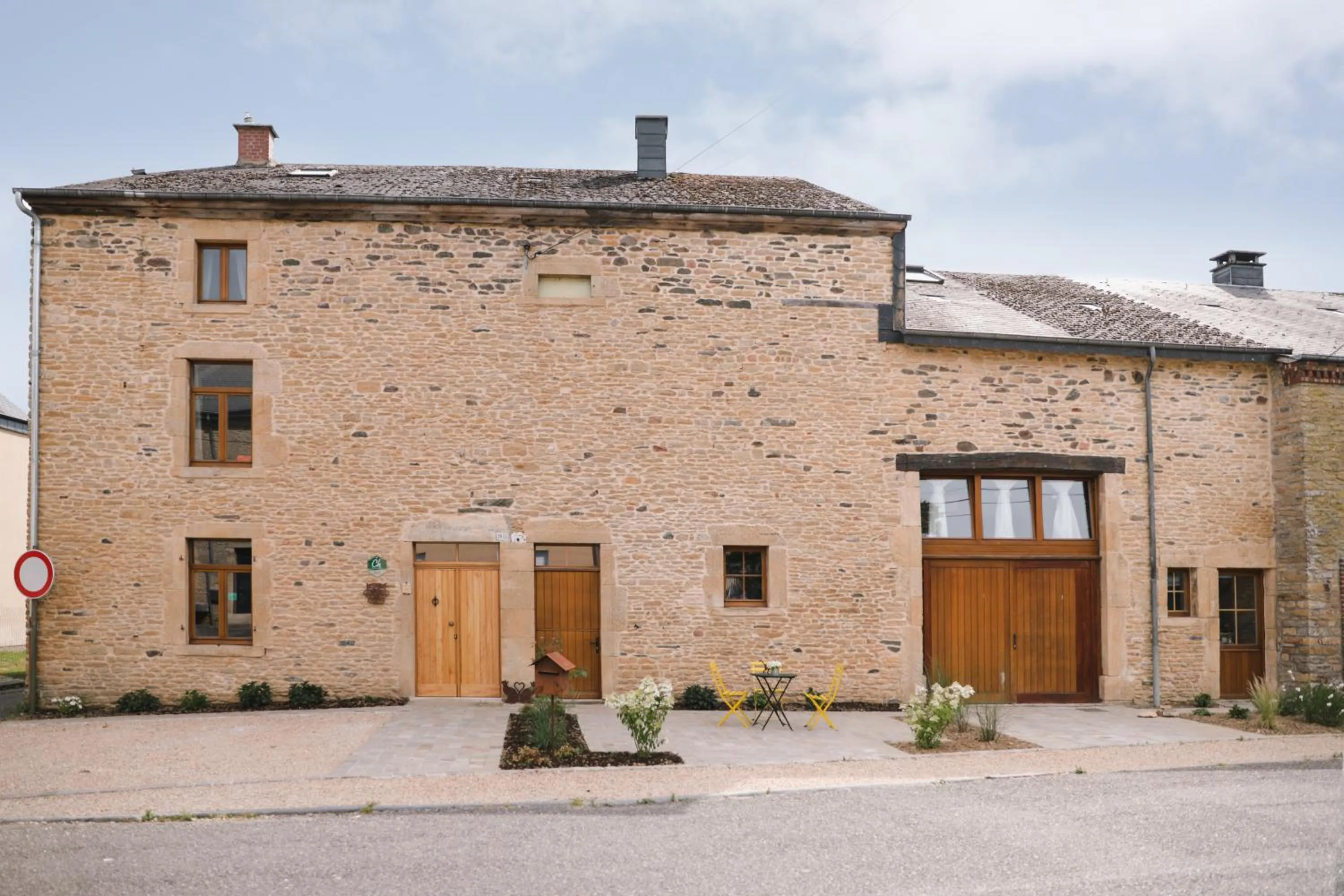 Property building in Les Chambres du Chat