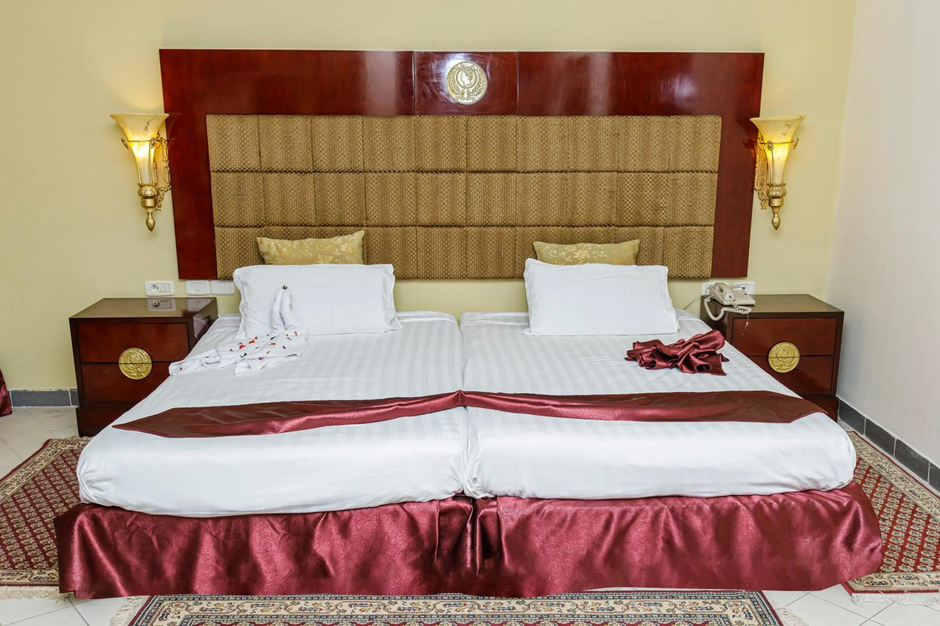 Bed in César Palace Sousse