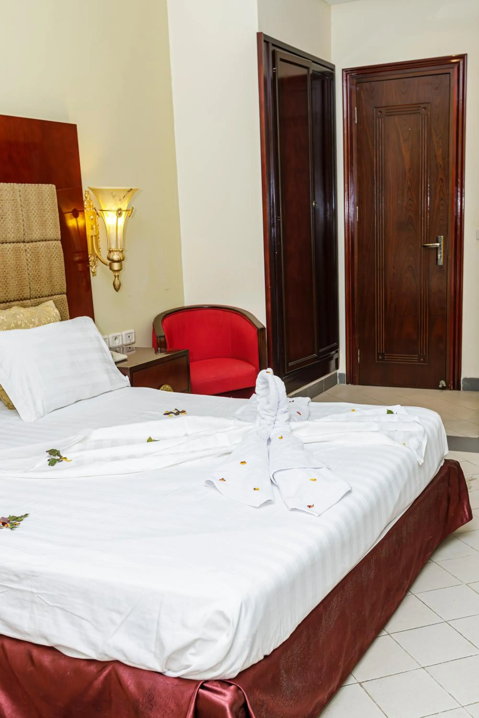 Bed in César Palace Sousse