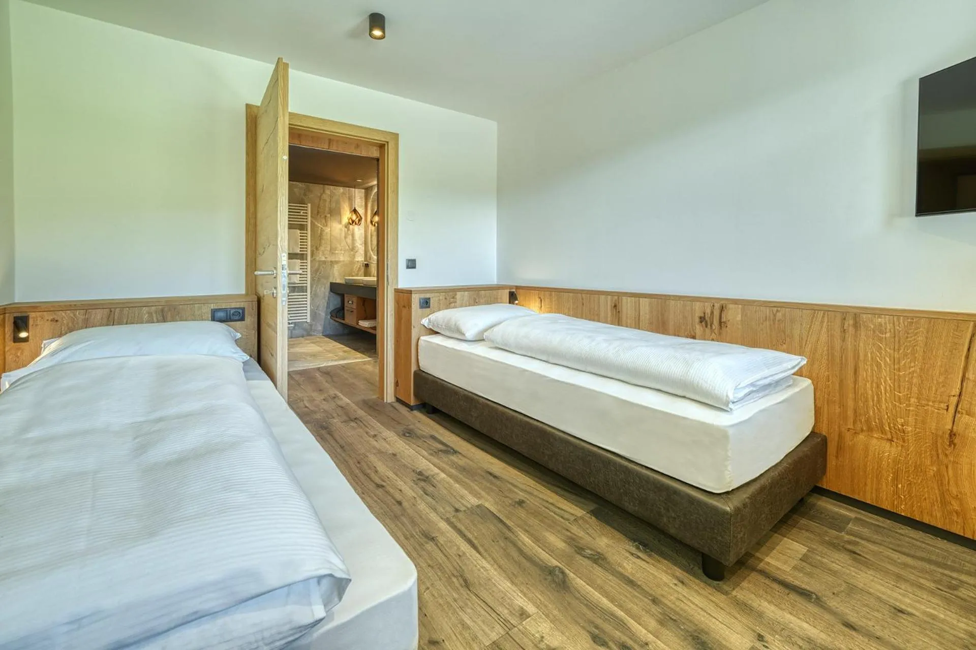 Photo of the whole room, Bed in Hotel Avelina