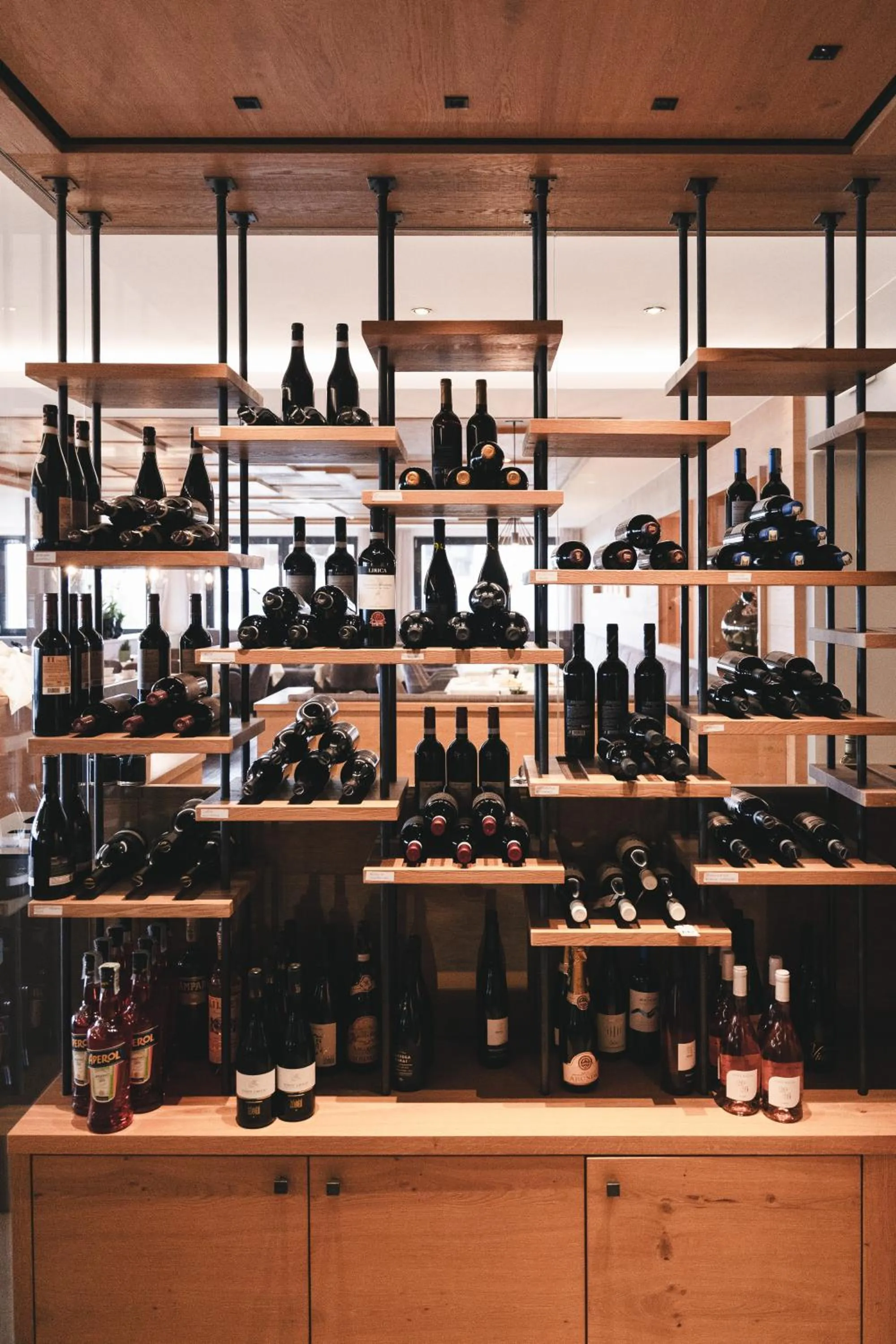 Restaurant/places to eat in Hotel Avelina