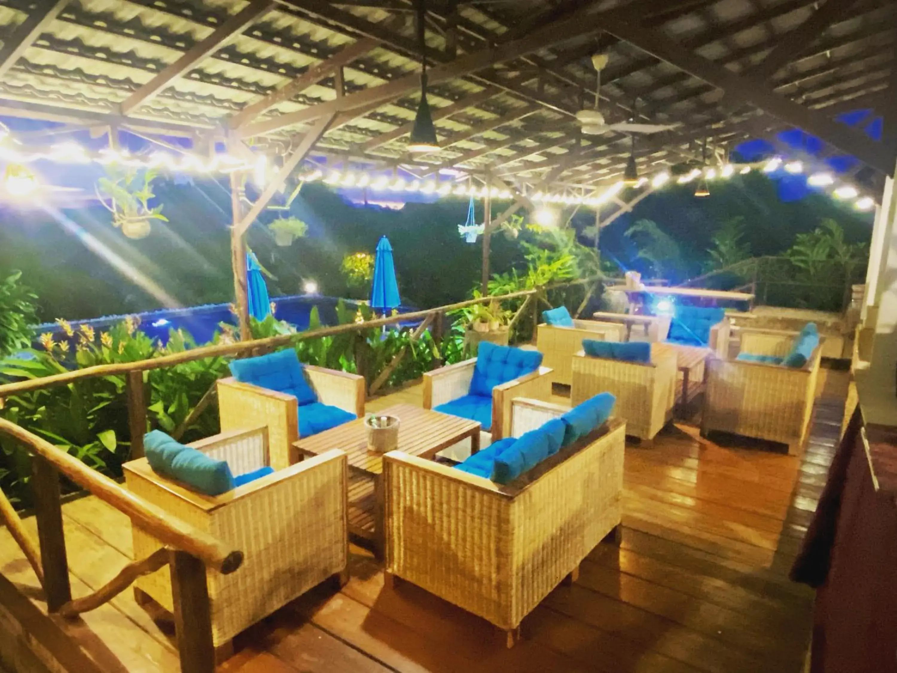 Restaurant/places to eat in Atmaland Resort Restaurant/places to eat in Atmaland Resort