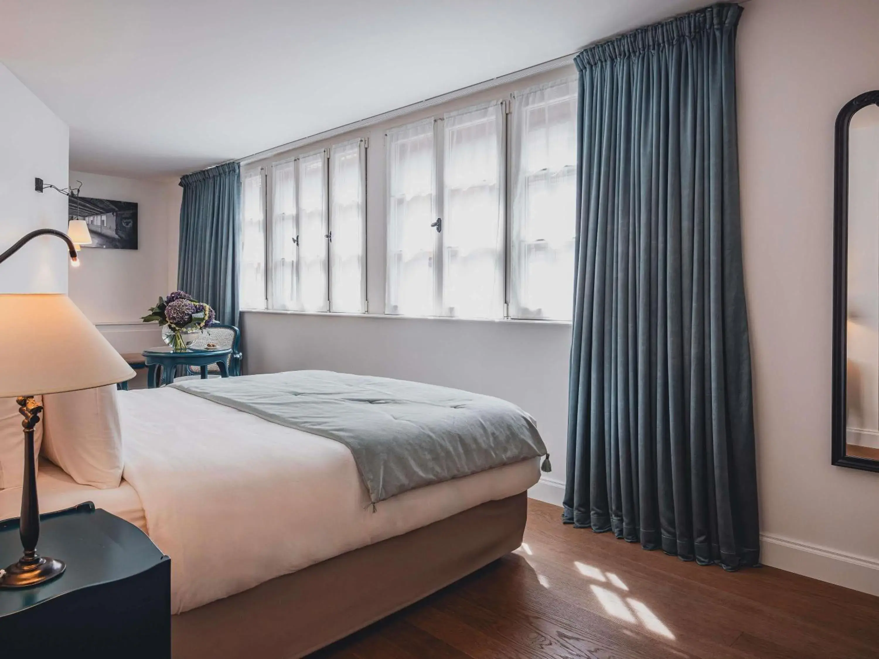 Bedroom, Bed in Cour du Corbeau Hotel Strasbourg - MGallery Collection Bedroom, Bed in Cour du Corbeau Hotel Strasbourg - MGallery Collection