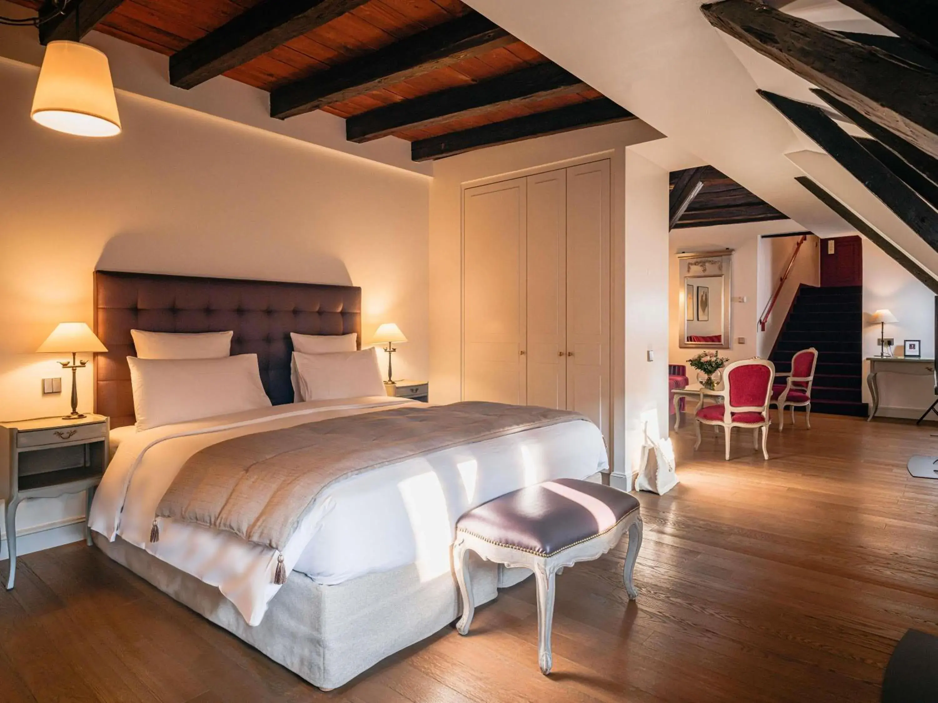 Bedroom, Bed in Cour du Corbeau Hotel Strasbourg - MGallery Collection Bedroom, Bed in Cour du Corbeau Hotel Strasbourg - MGallery Collection