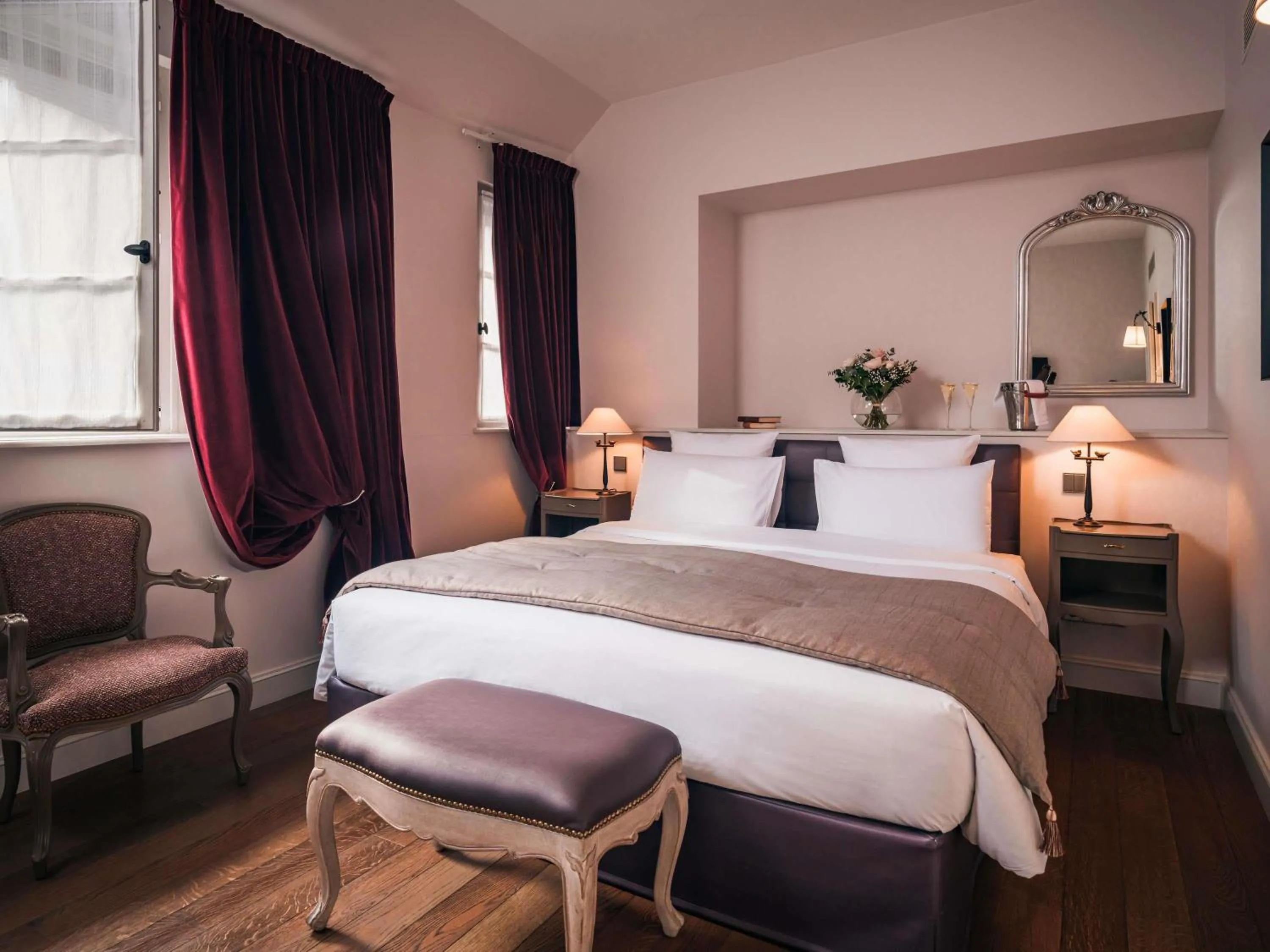 Bedroom, Bed in Cour du Corbeau Hotel Strasbourg - MGallery Collection