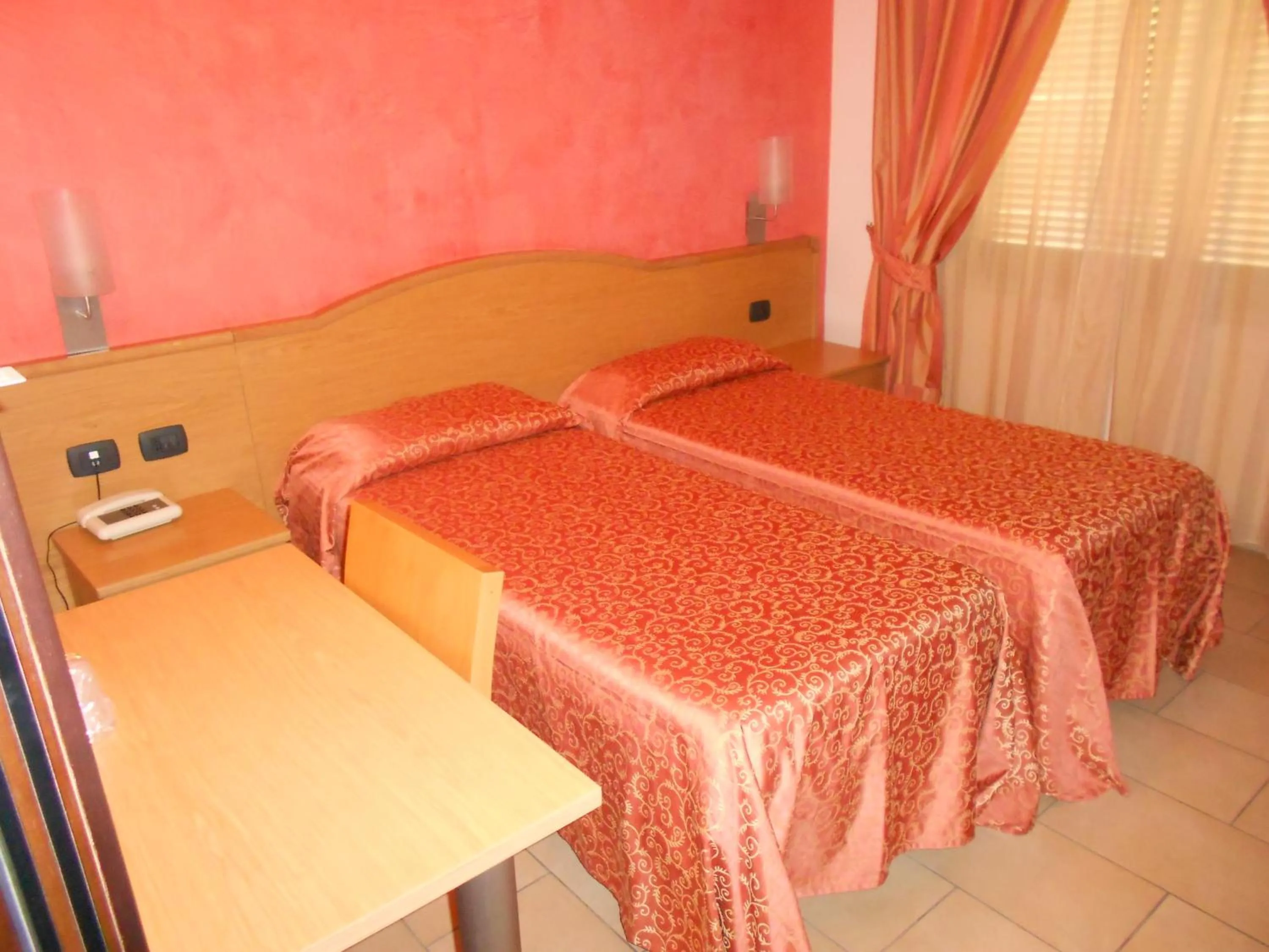 Photo of the whole room, Bed in Hotel Tenda Rossa