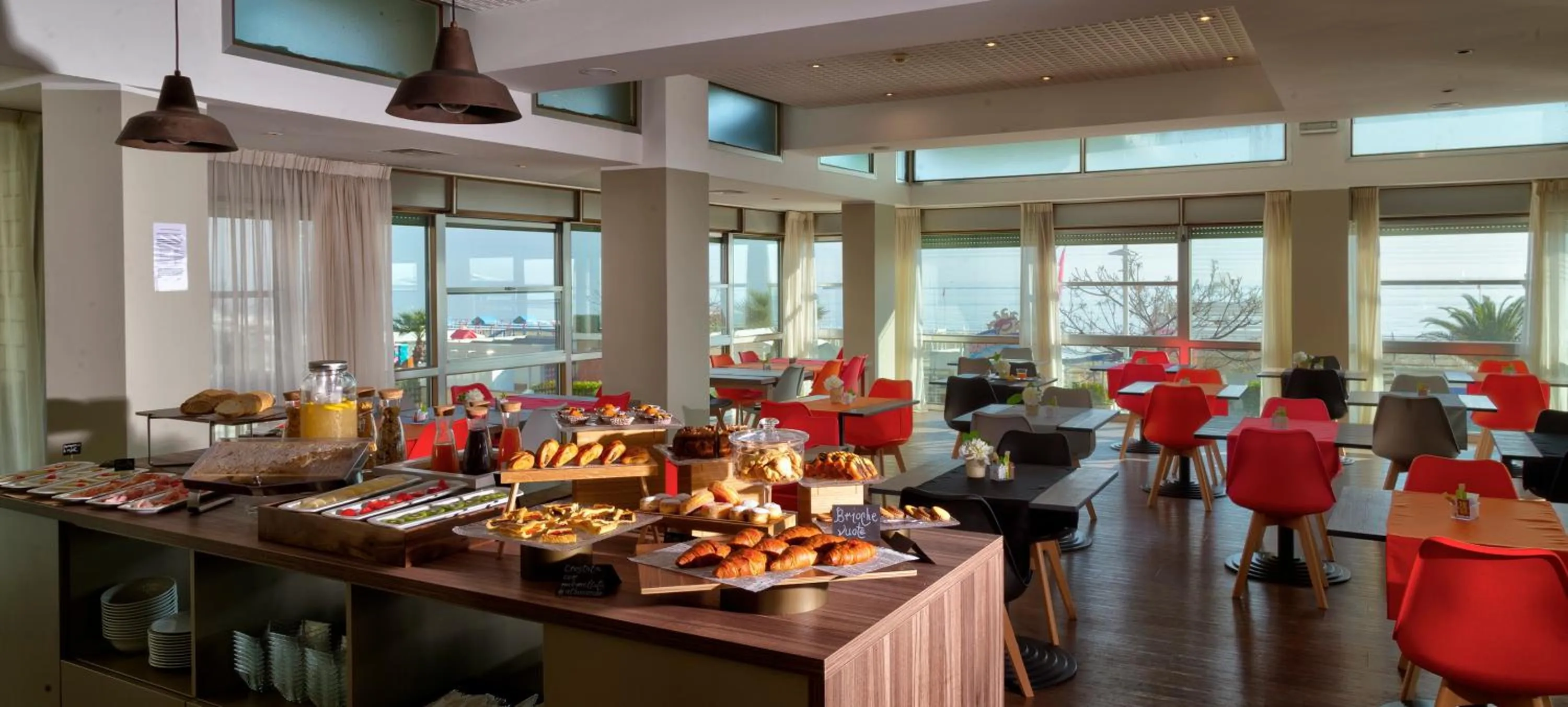 Breakfast in Little Hotel