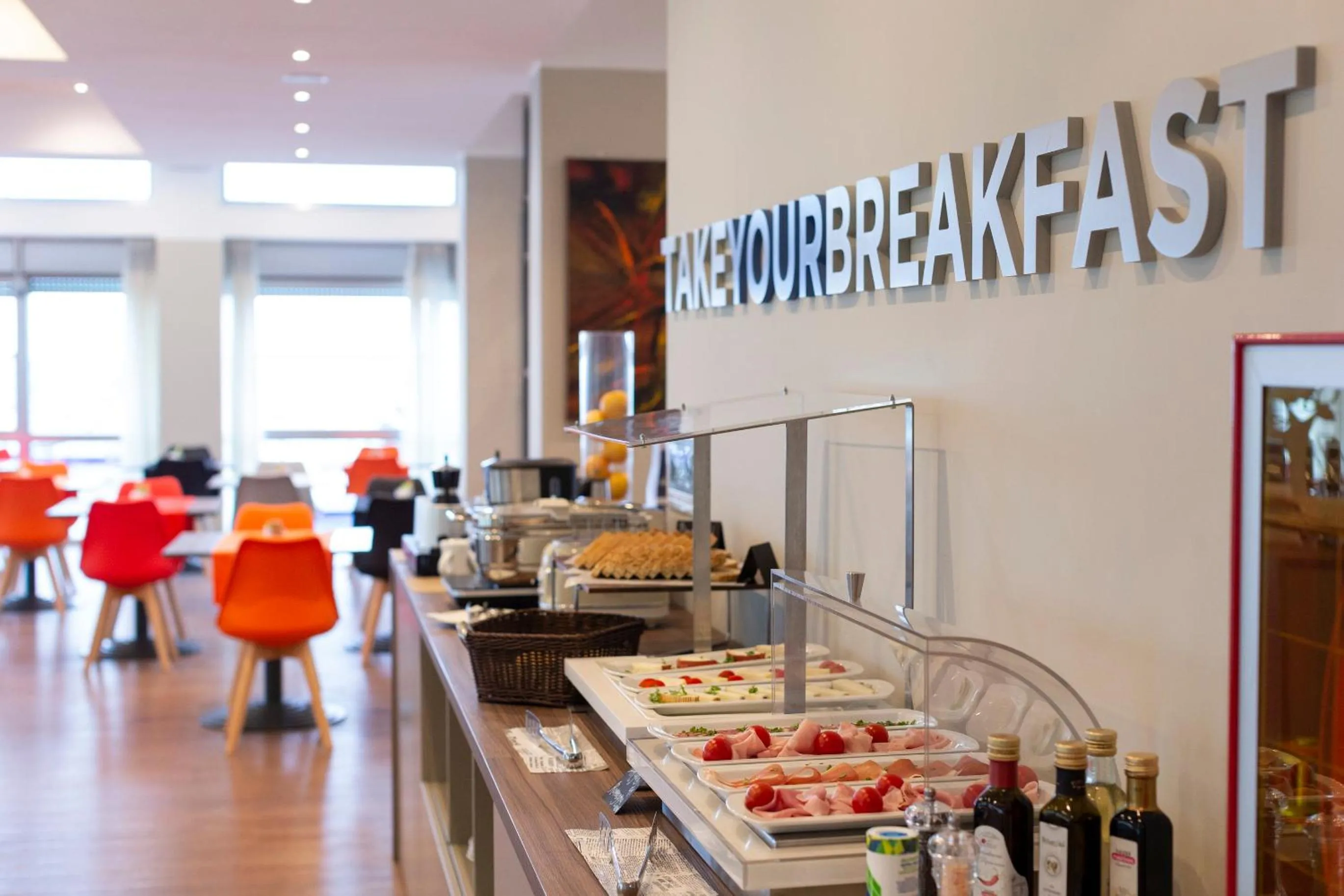 Breakfast in Little Hotel