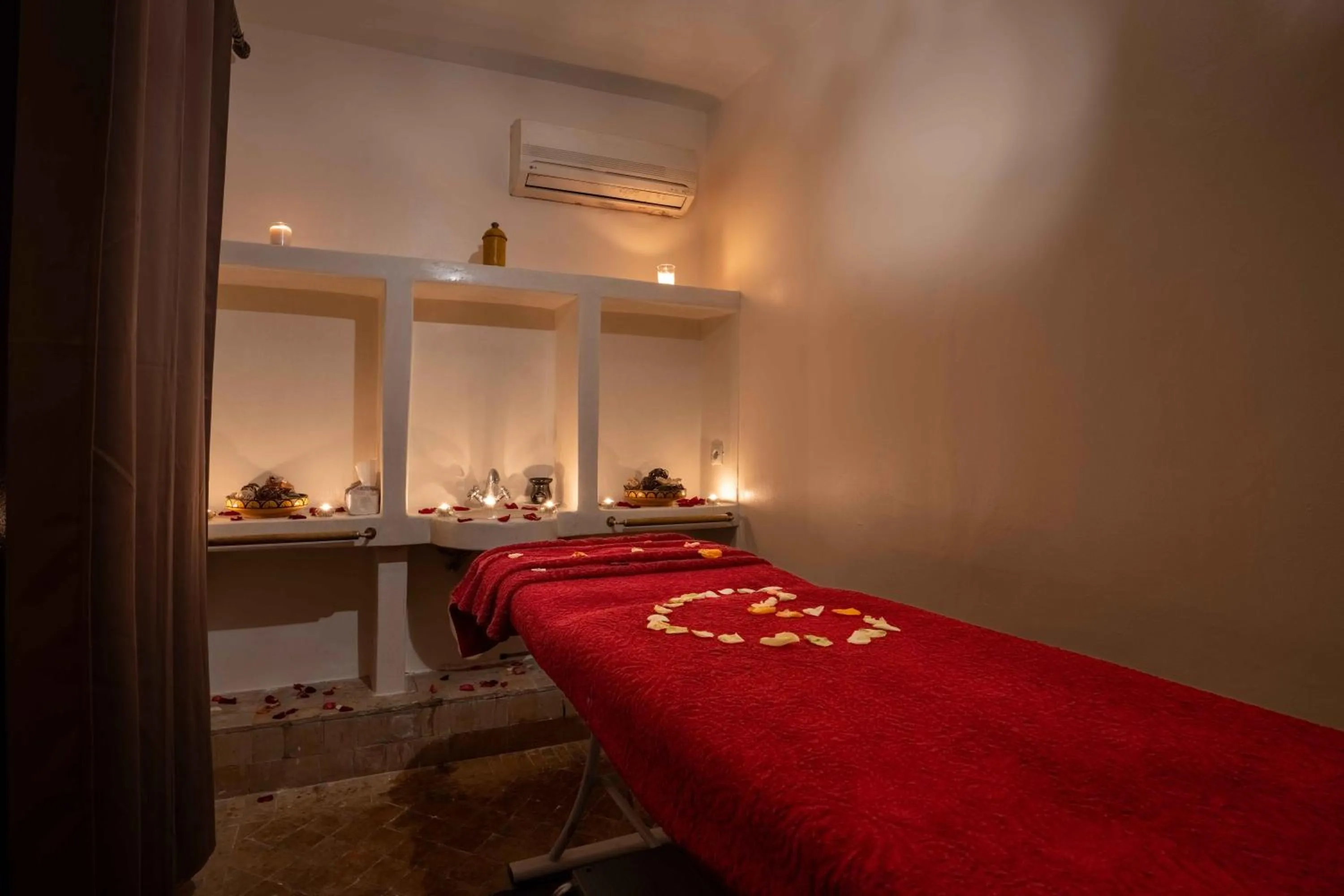 Massage in Riad Alaka