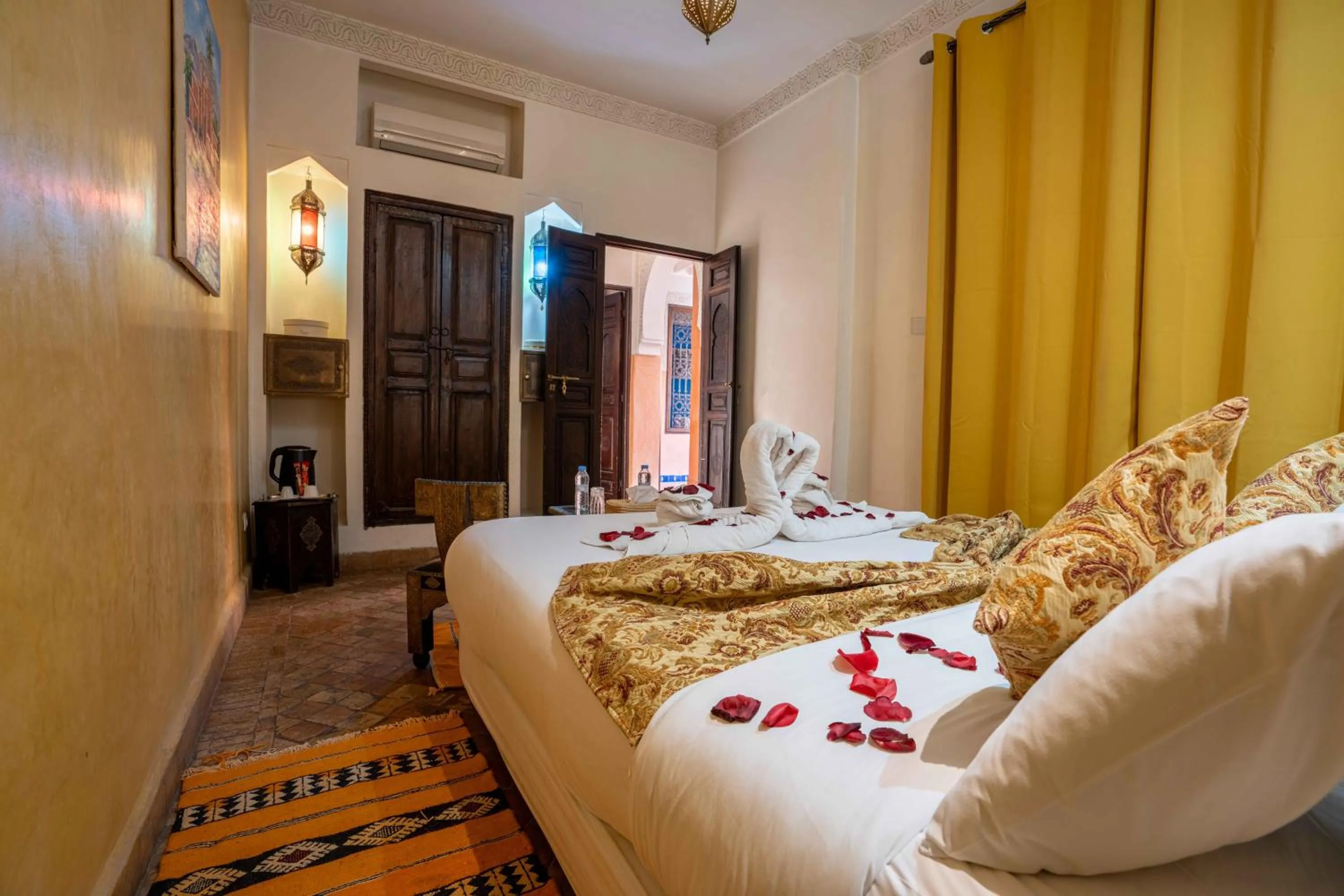 Bedroom, Bed in Riad Alaka