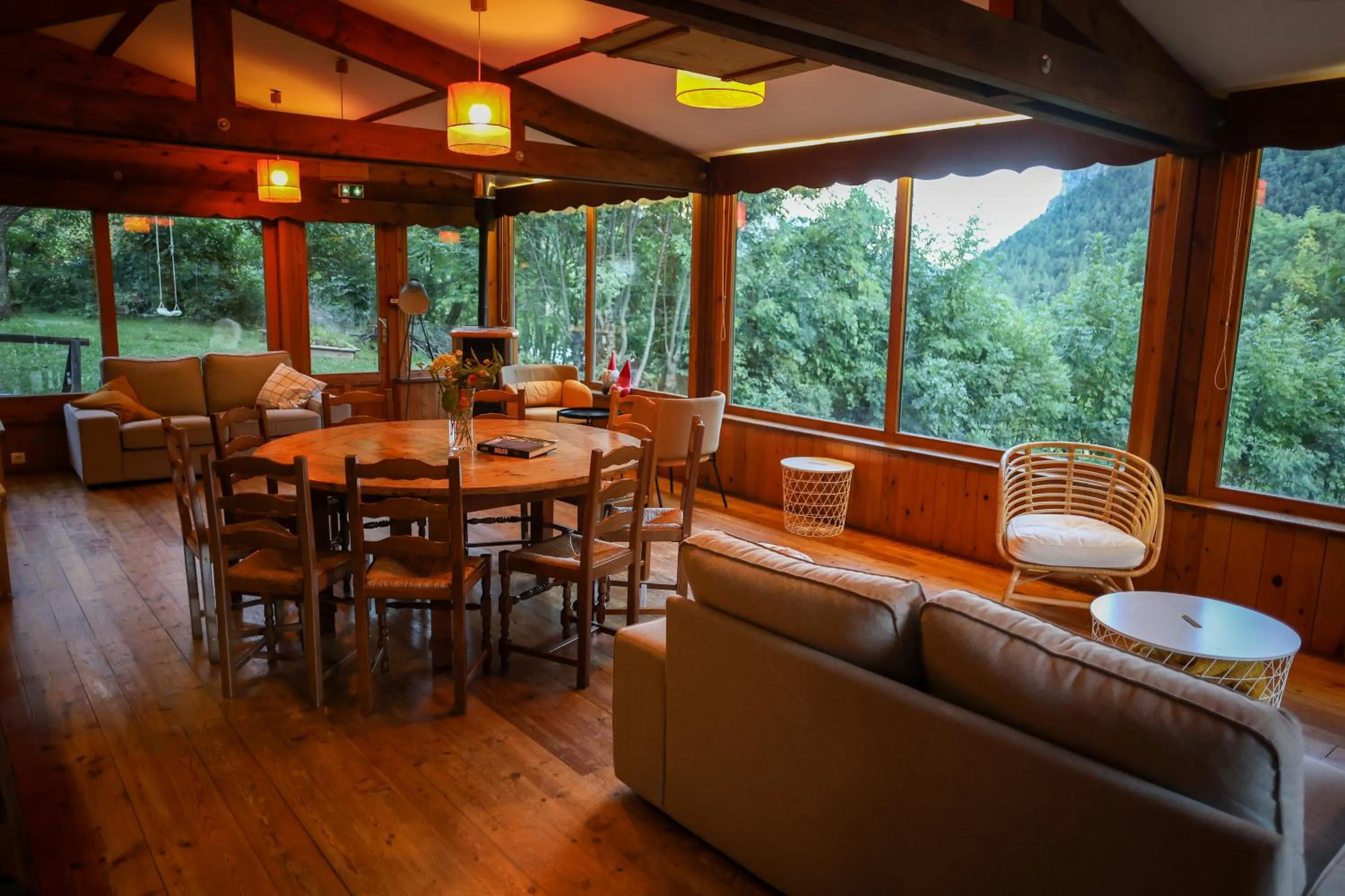 Living room in Hôtel Restaurant Gîtes Les 5 Saisons