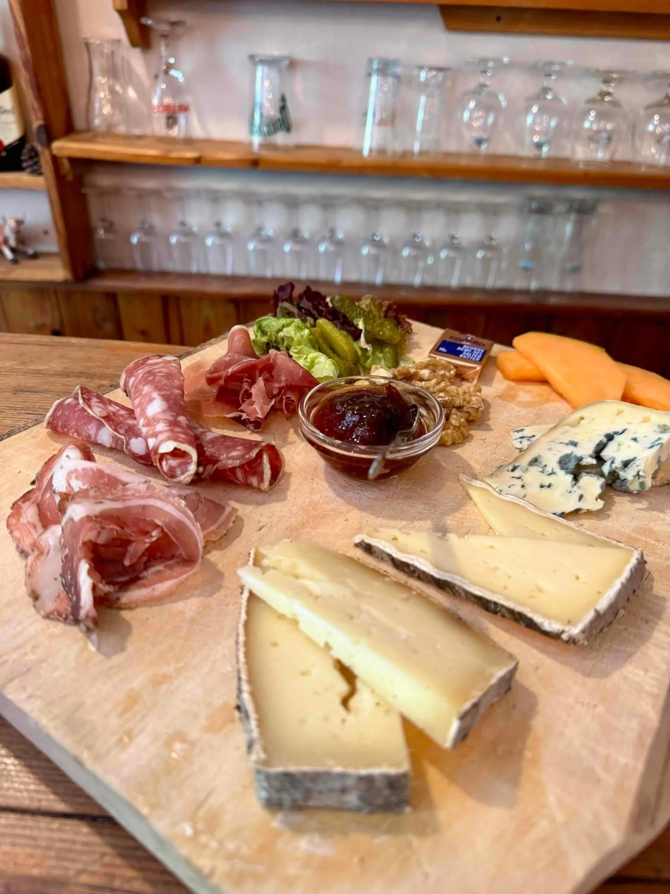 Restaurant/places to eat in Hôtel Restaurant Gîtes Les 5 Saisons