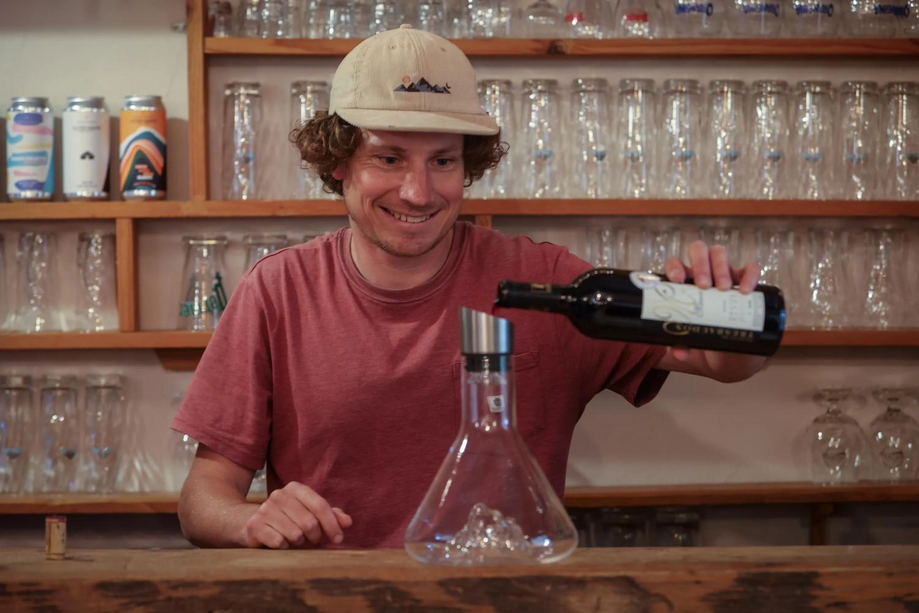 Staff in Hôtel Restaurant Gîtes Les 5 Saisons