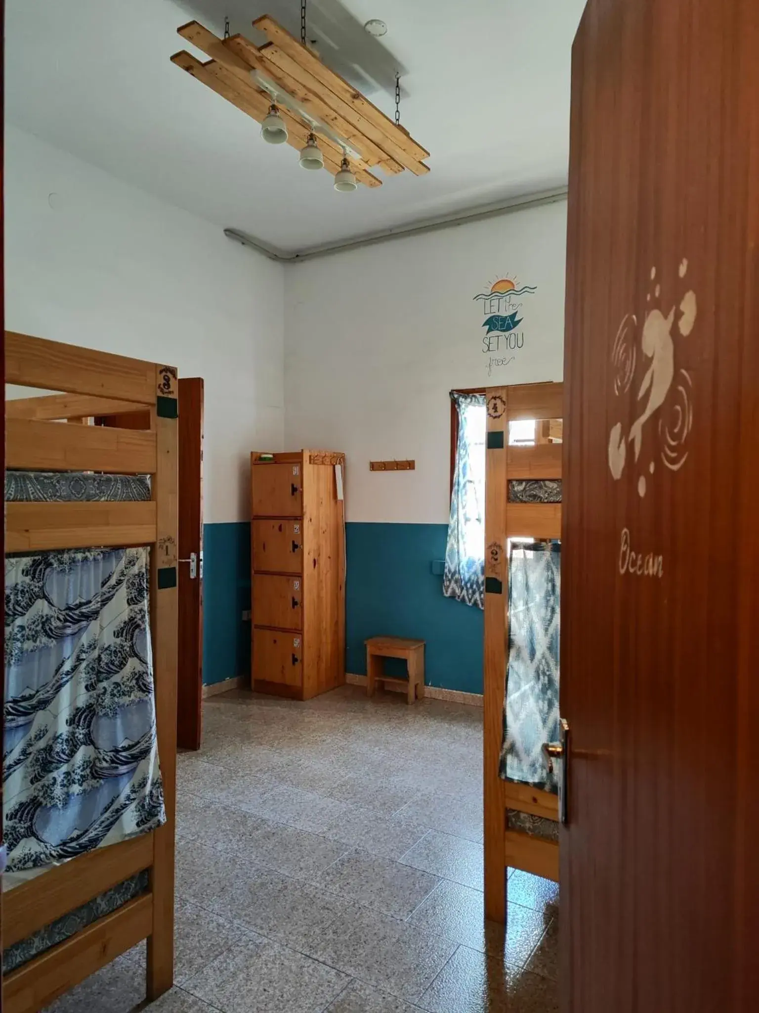 Bed in 4-Bed Mixed Dormitory Room in Hostel Vagamundo Bed in 4-Bed Mixed Dormitory Room in Hostel Vagamundo