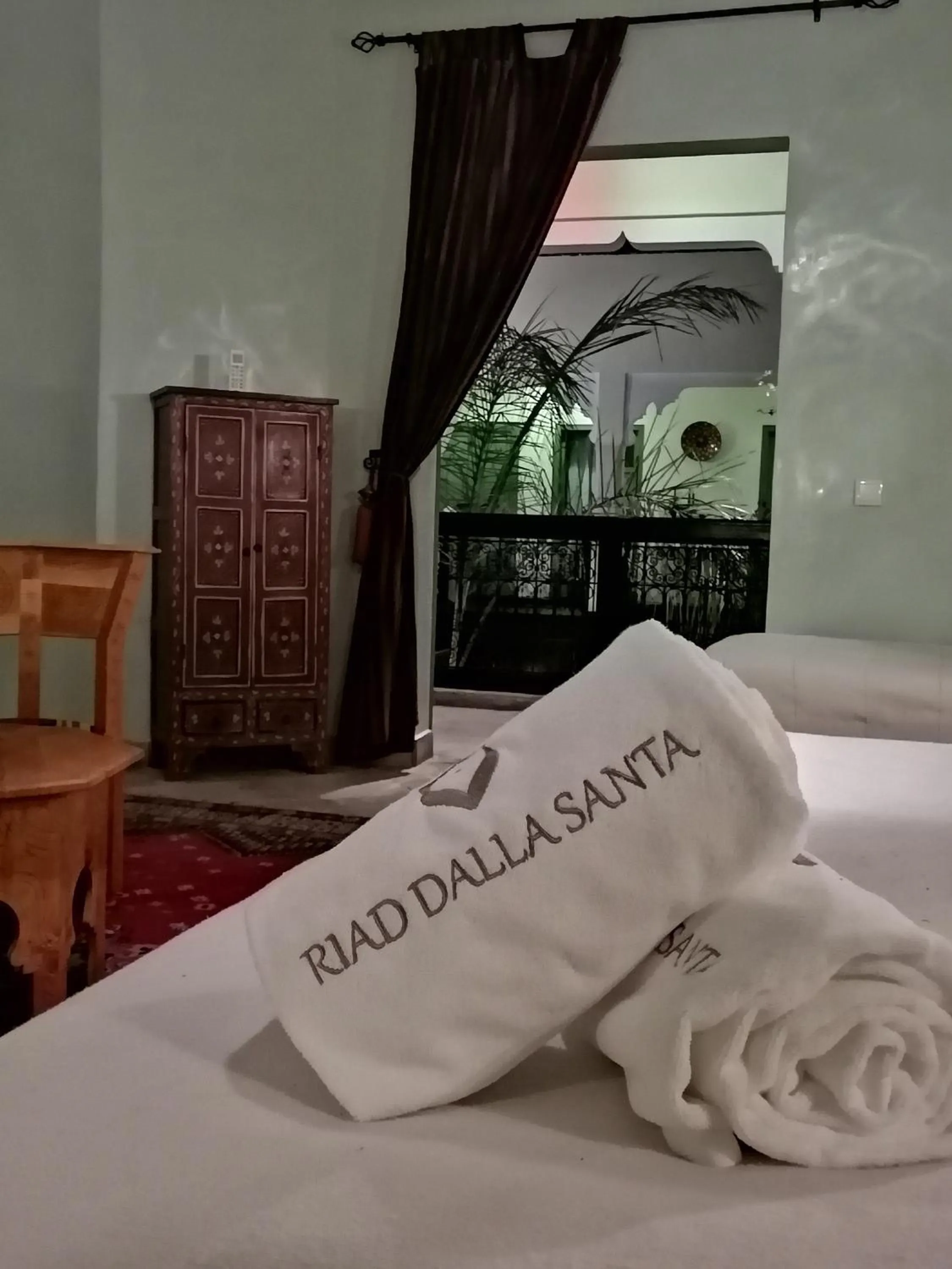 Property logo or sign, Bed in Riad Dalla Santa
