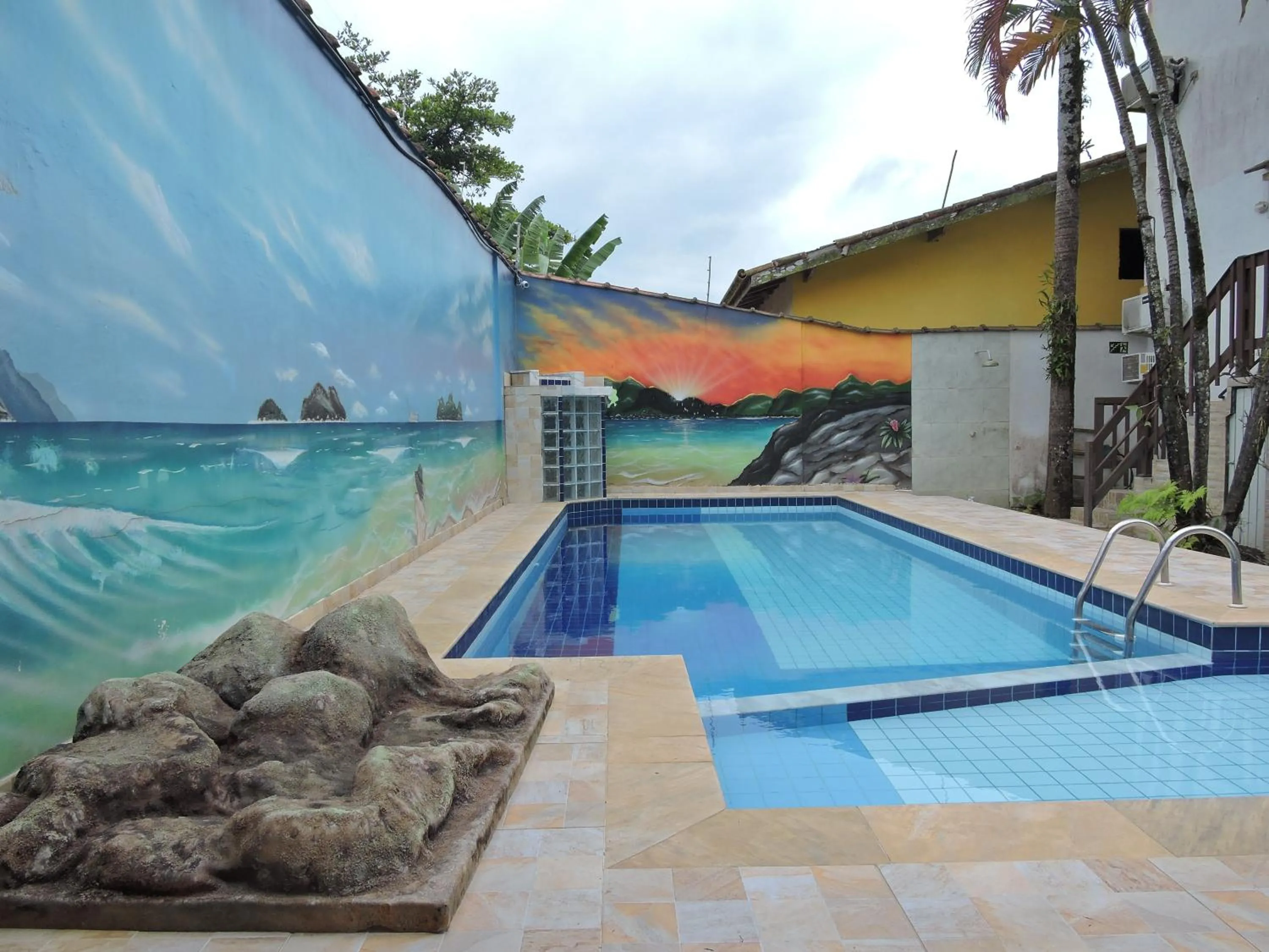 Swimming pool in Pousada Sorocotuba - Piscina Aquecida