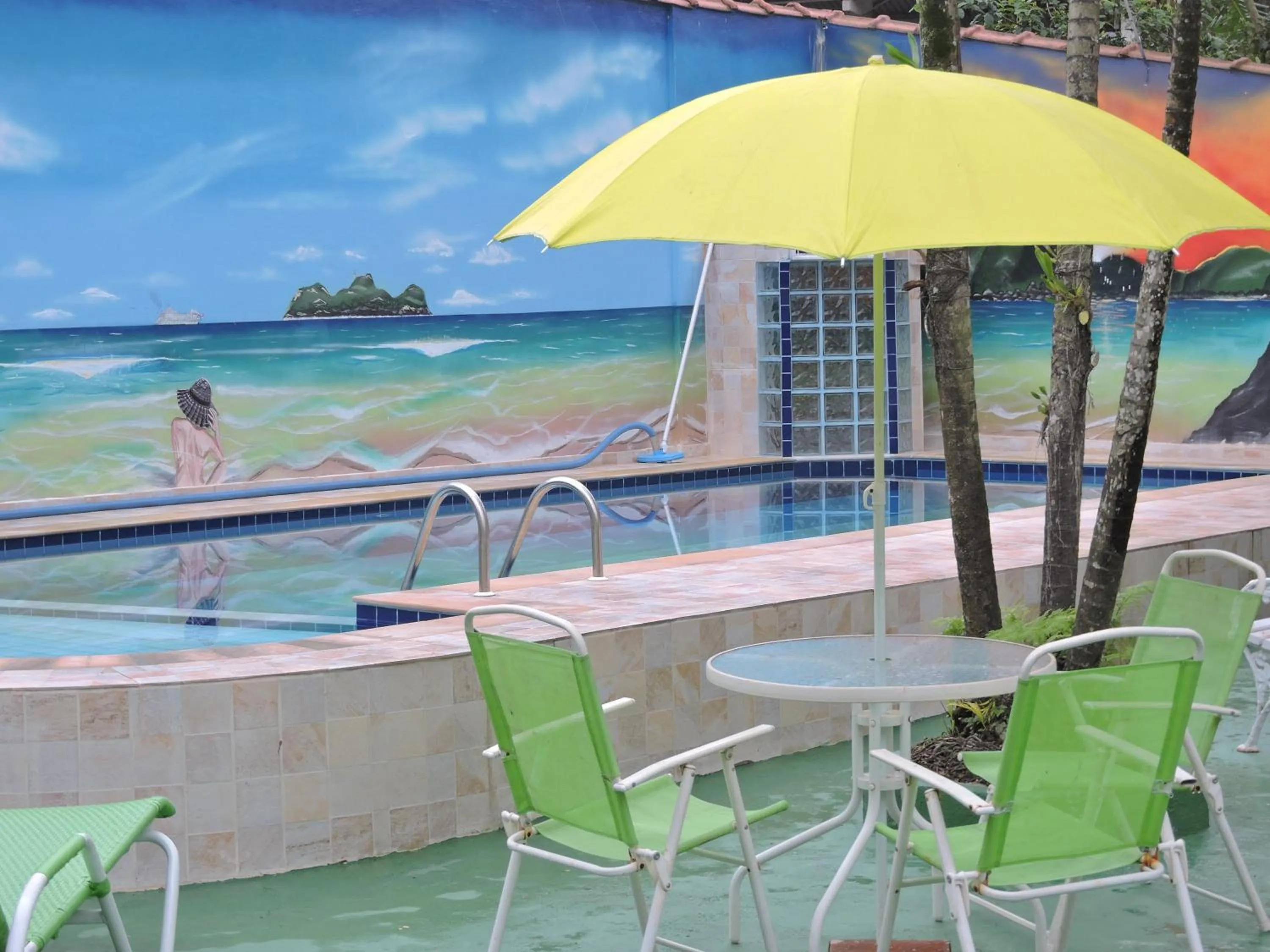 Swimming pool in Pousada Sorocotuba - Piscina Aquecida
