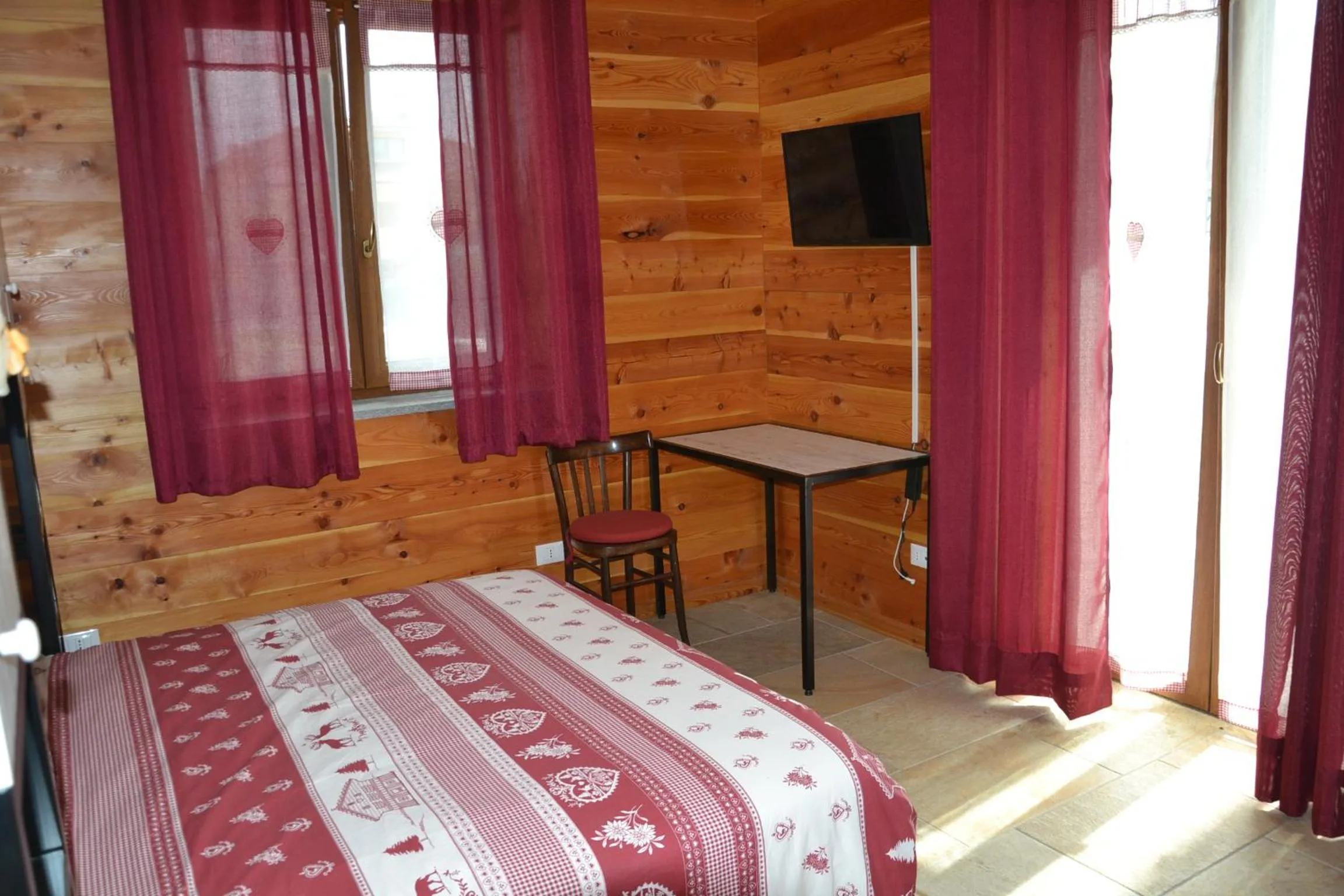 Photo of the whole room, Bed in B&B L'albero e le stelle