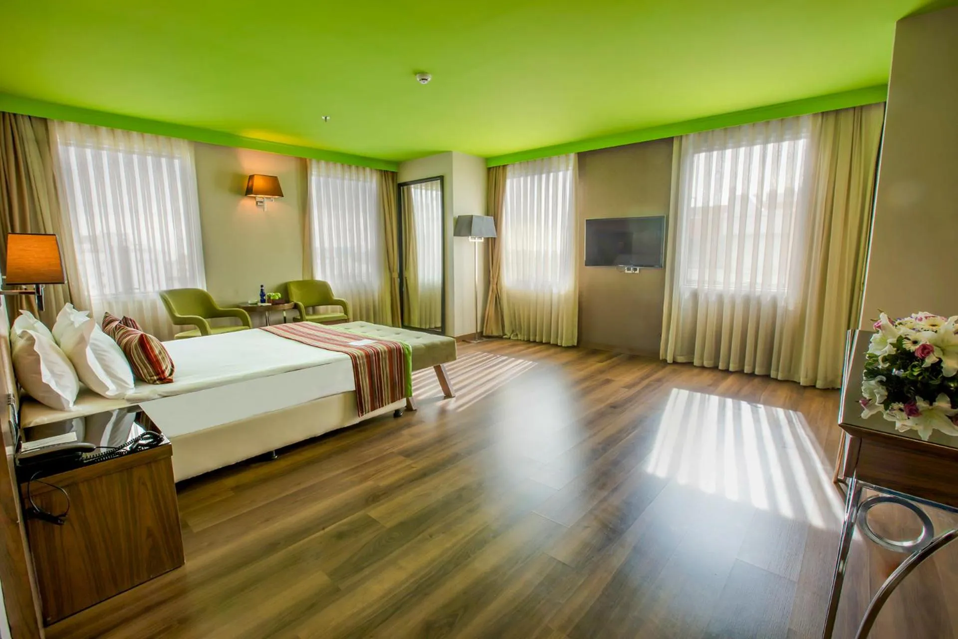 Photo of the whole room, Bed in Park Inn by Radisson Istanbul Asia Kavacik