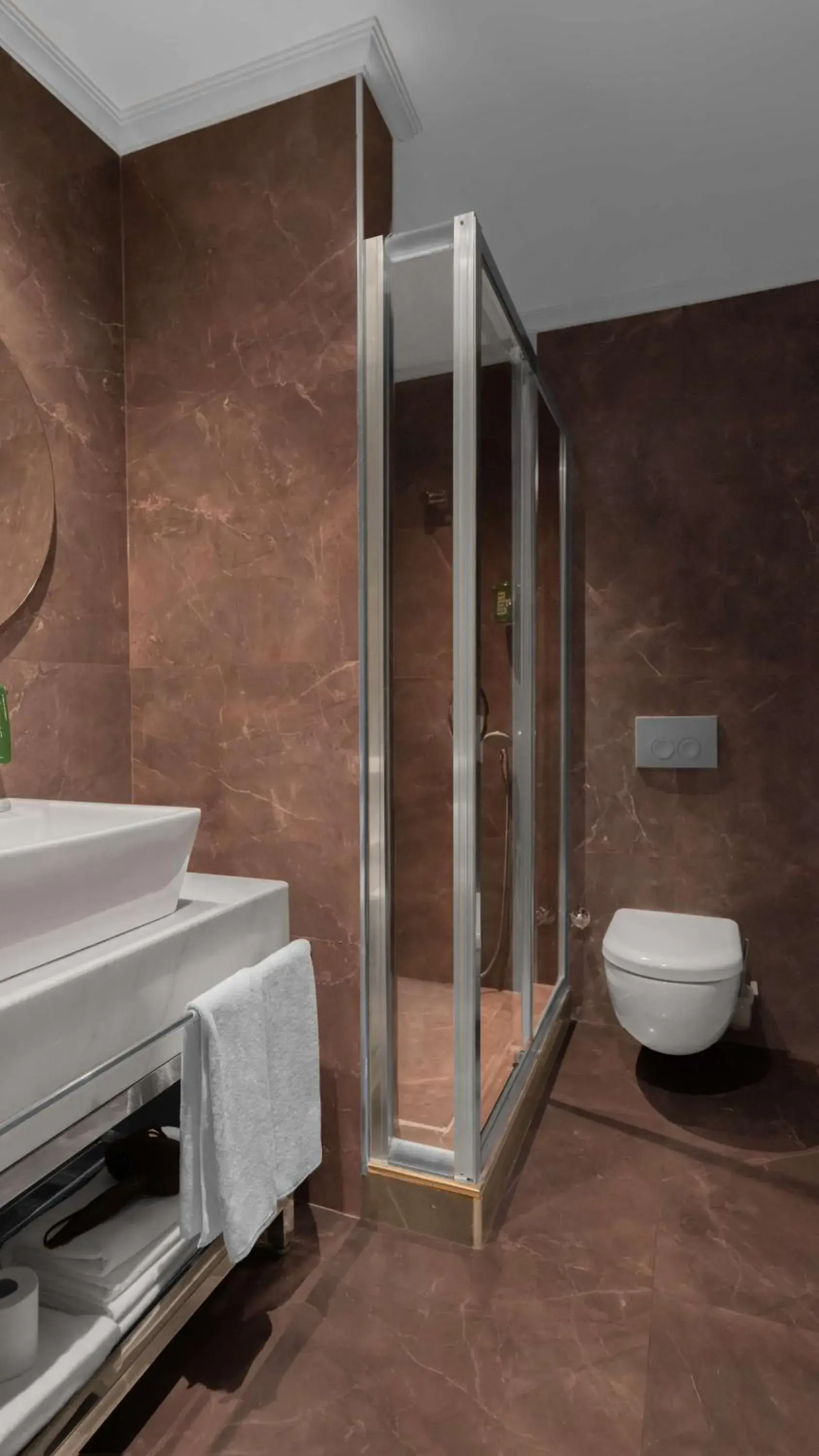 Bathroom in Park Inn by Radisson Istanbul Asia Kavacik Bathroom in Park Inn by Radisson Istanbul Asia Kavacik