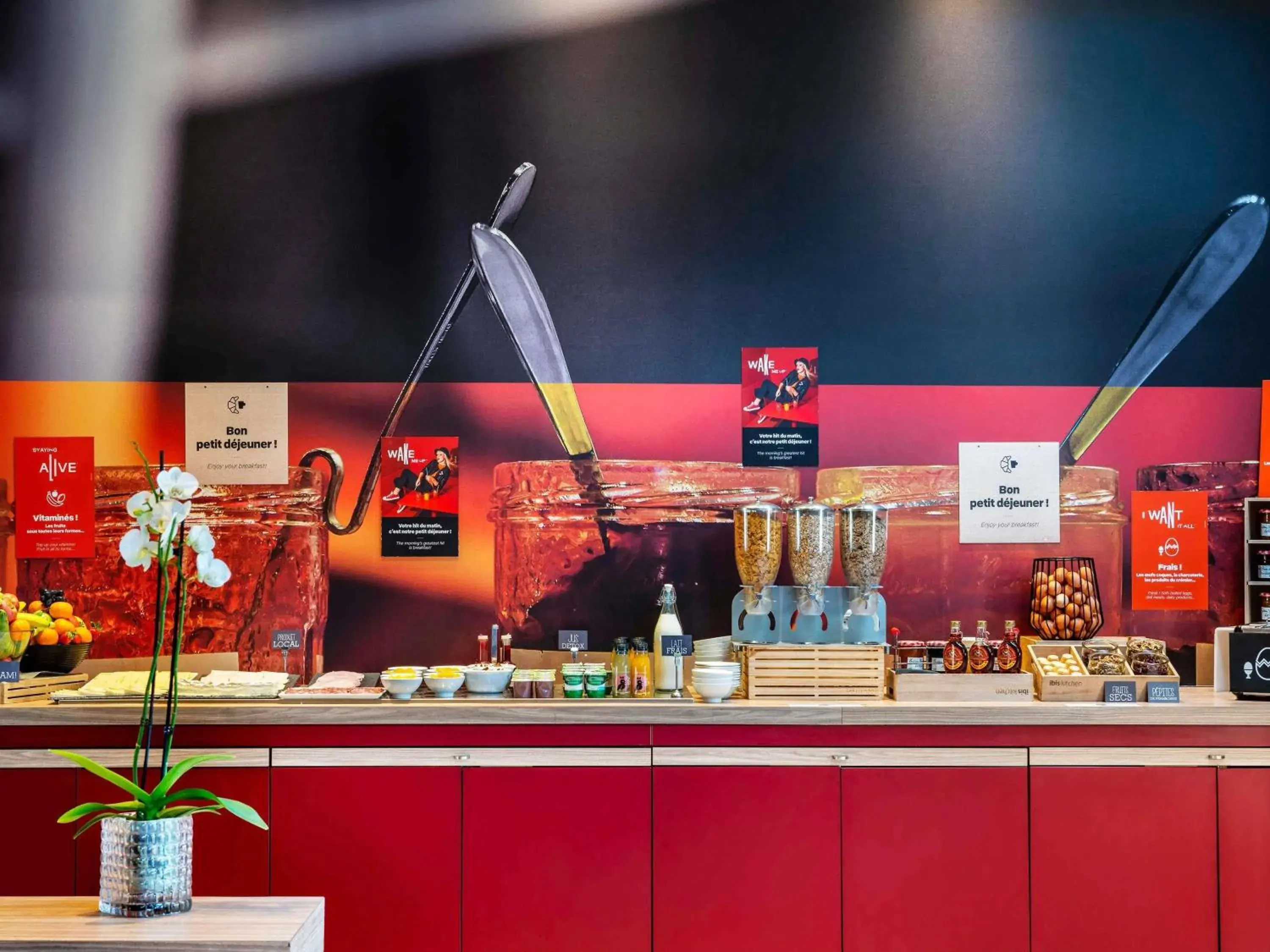 Restaurant/places to eat in Ibis Marne la Vallée Noisy Restaurant/places to eat in Ibis Marne la Vallée Noisy