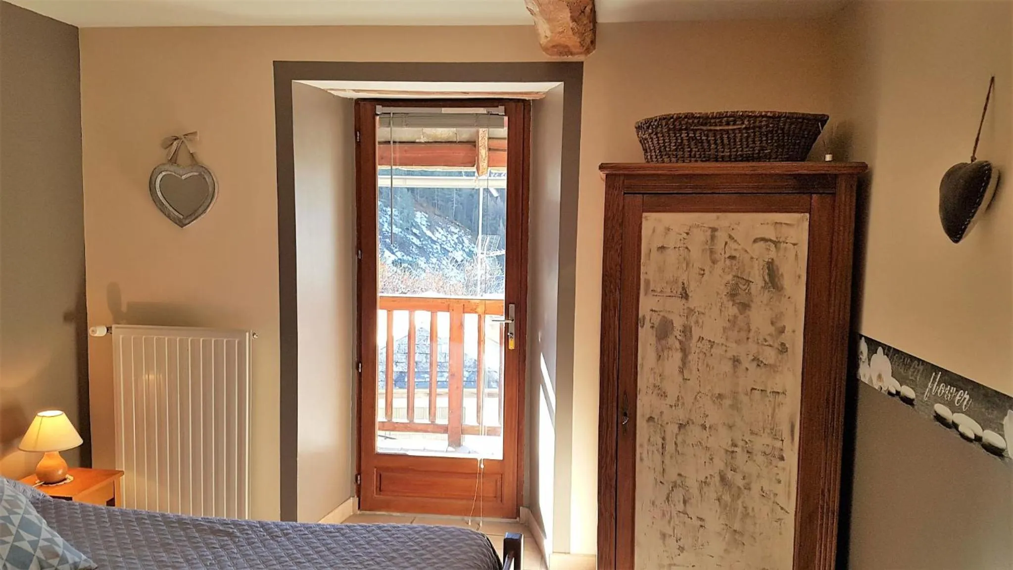 Balcony/Terrace in LA JARBELLE - Gîte et Spa