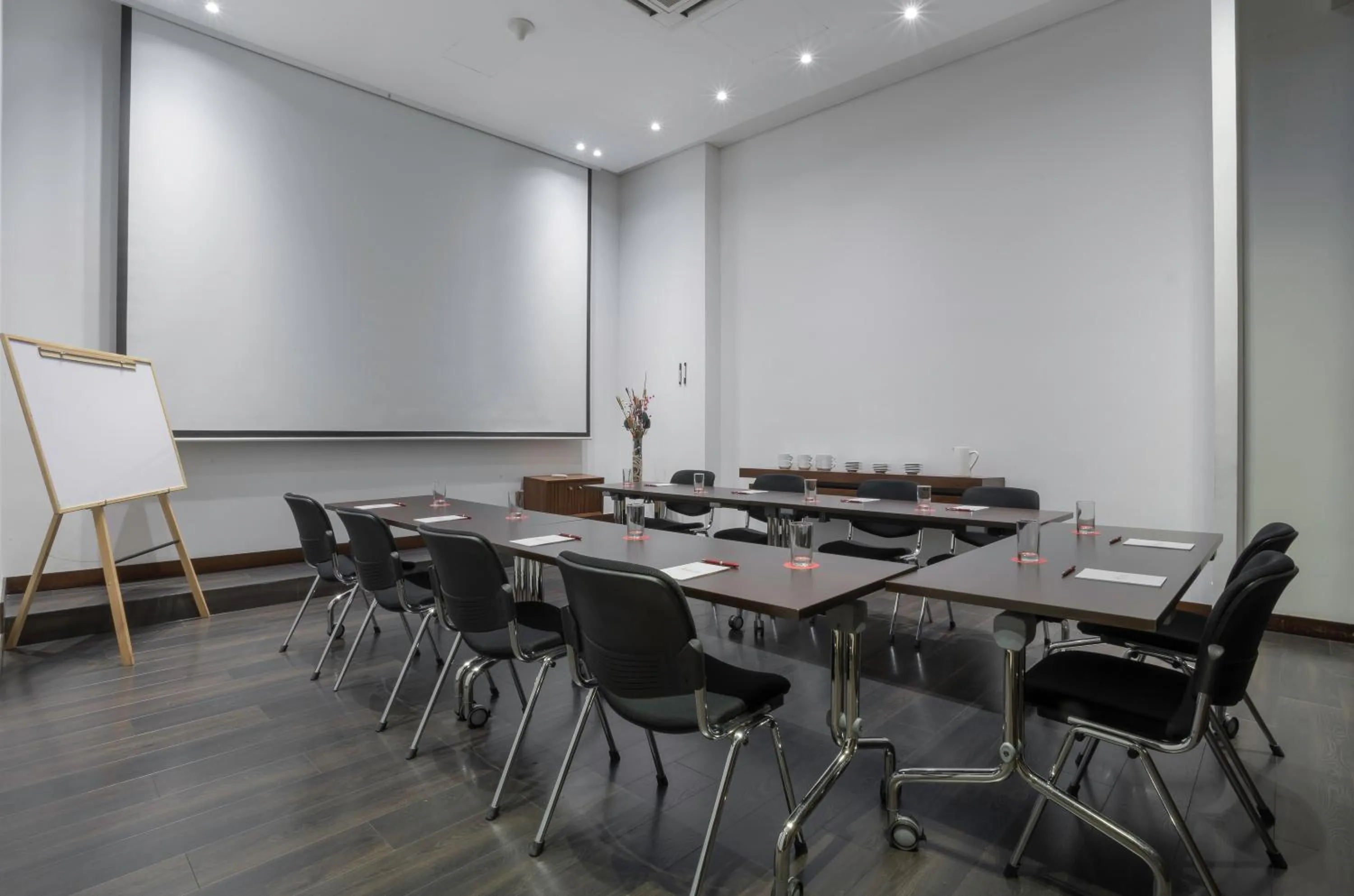 Meeting/conference room in Mercure Bogota Calle 100