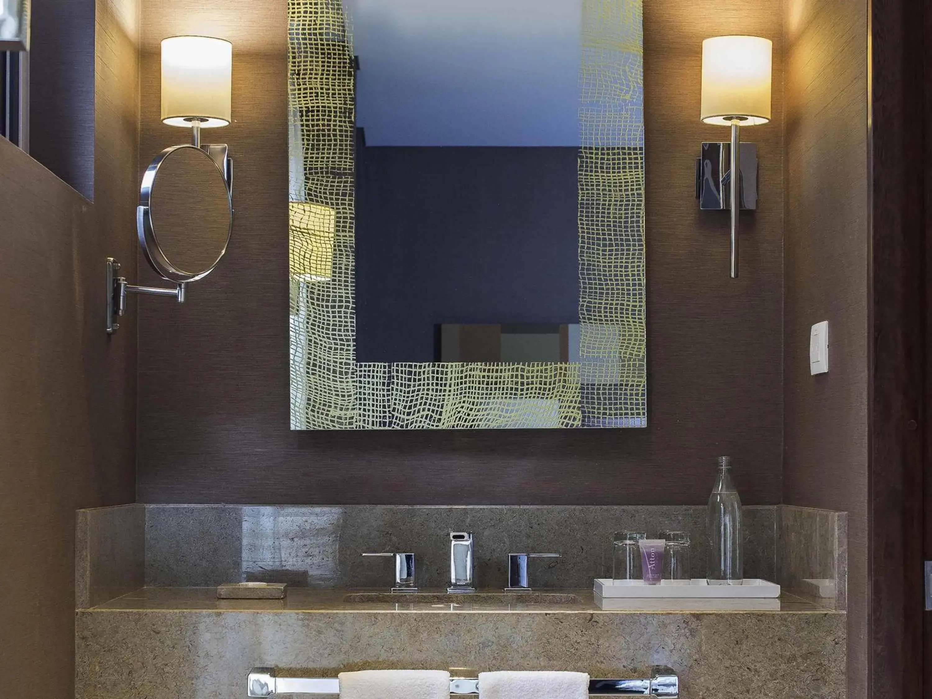 Bedroom in Mercure Bogota Calle 100 Bedroom in Mercure Bogota Calle 100