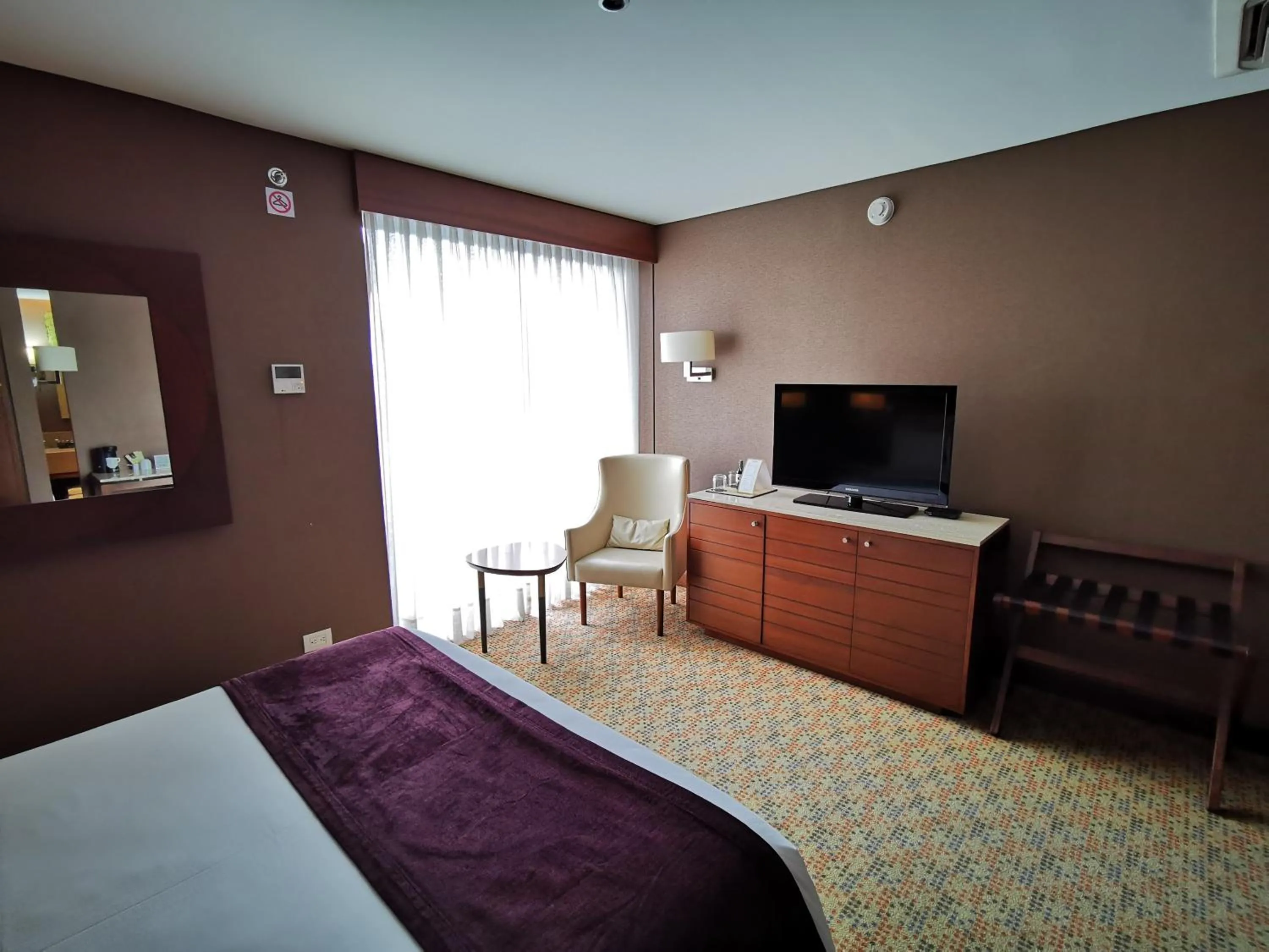 Bed in Mercure Bogota Calle 100