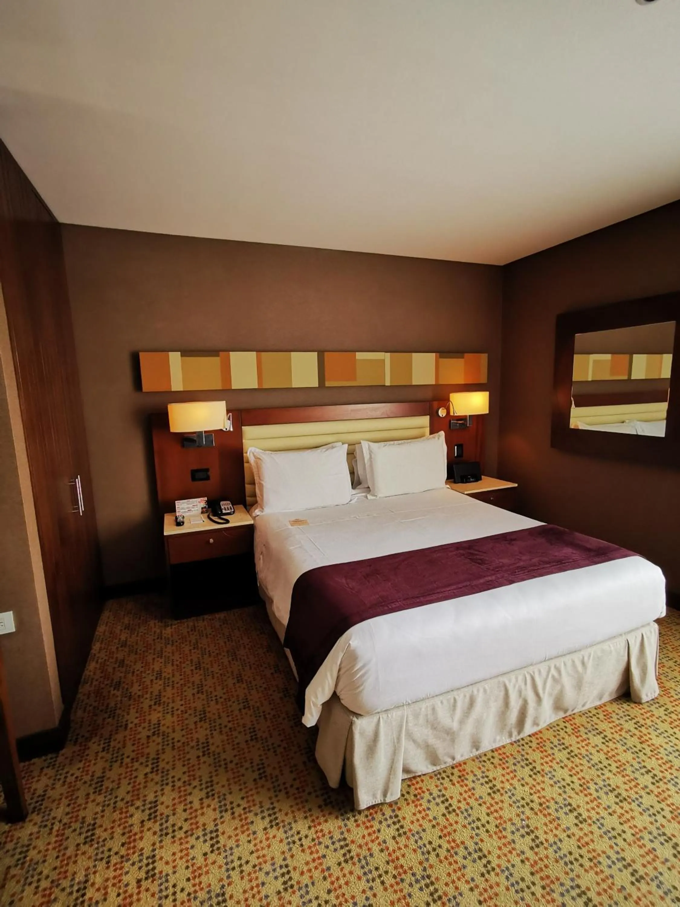 Bed in Mercure Bogota Calle 100