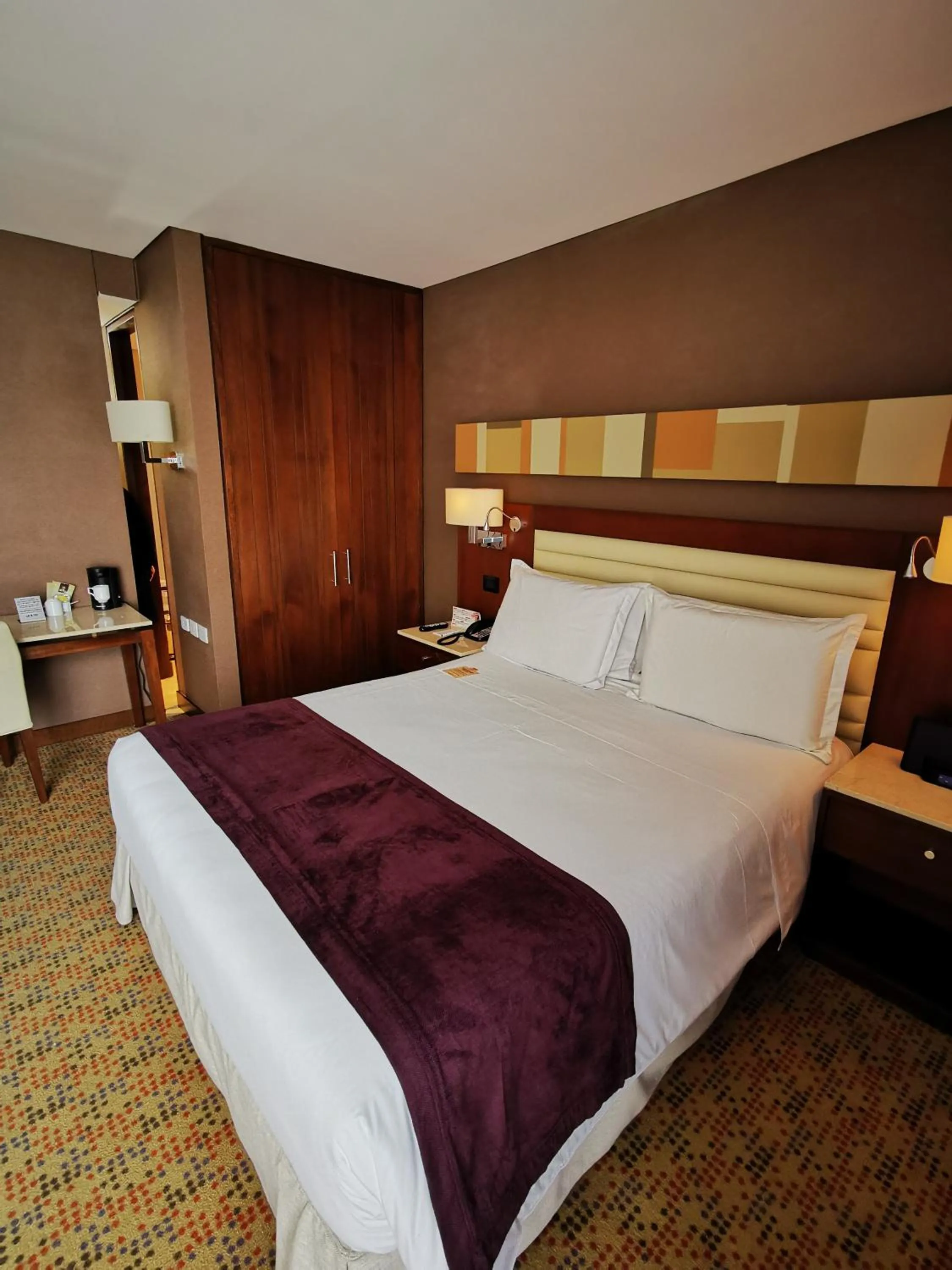 Bed in Mercure Bogota Calle 100