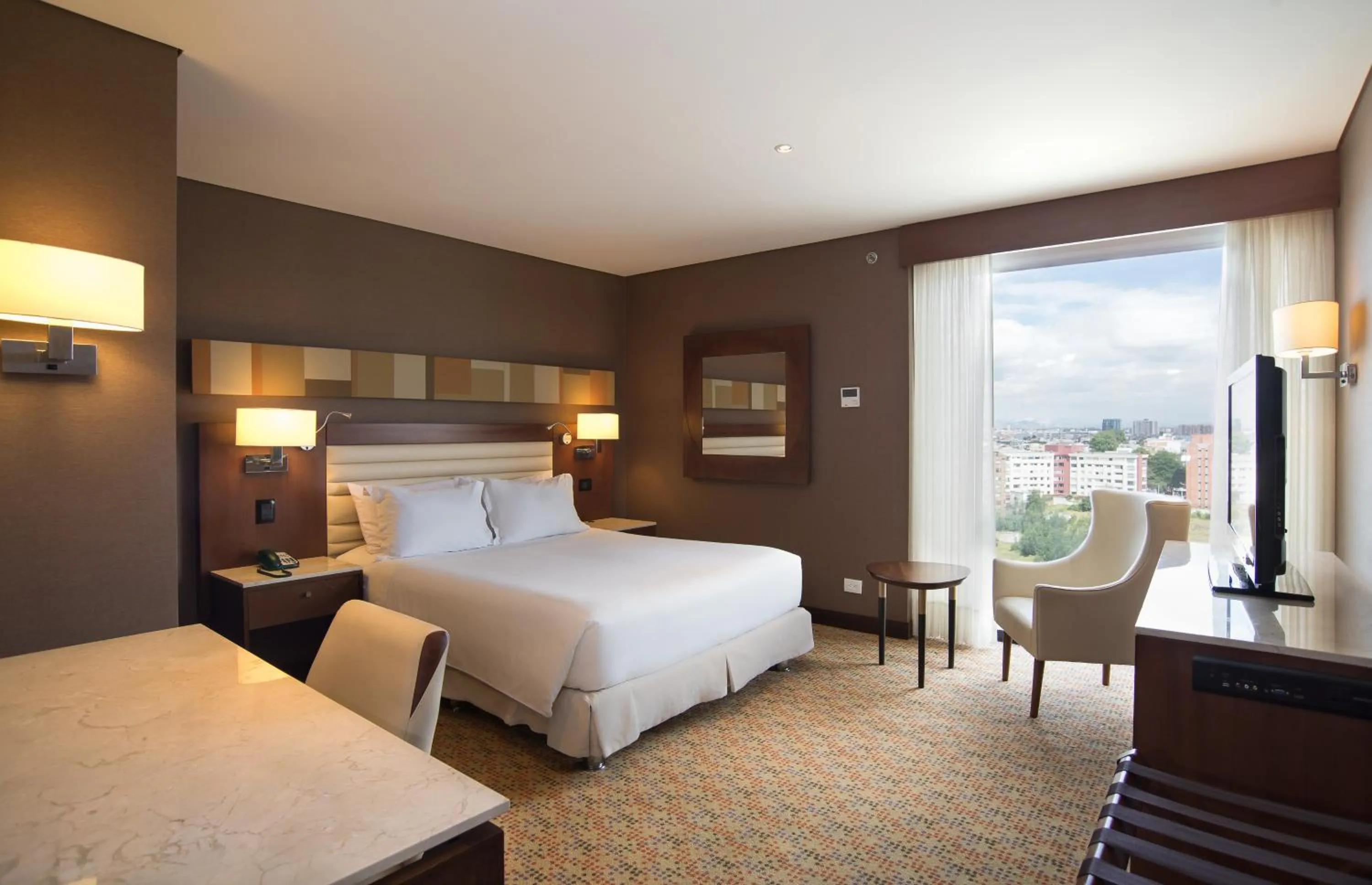 Photo of the whole room, Bed in Mercure Bogota Calle 100