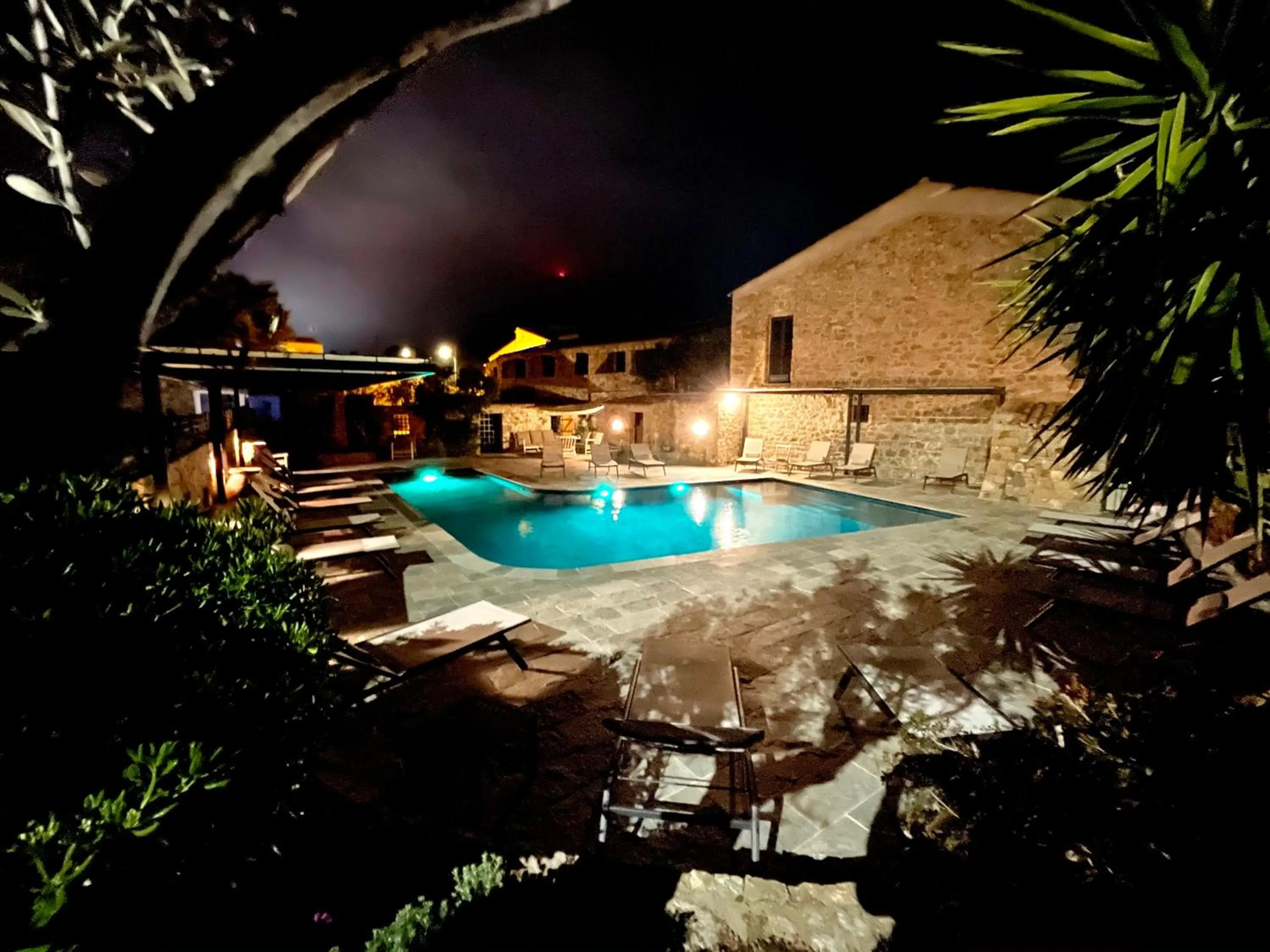 Night in Hôtel Casa Rossa & Spa