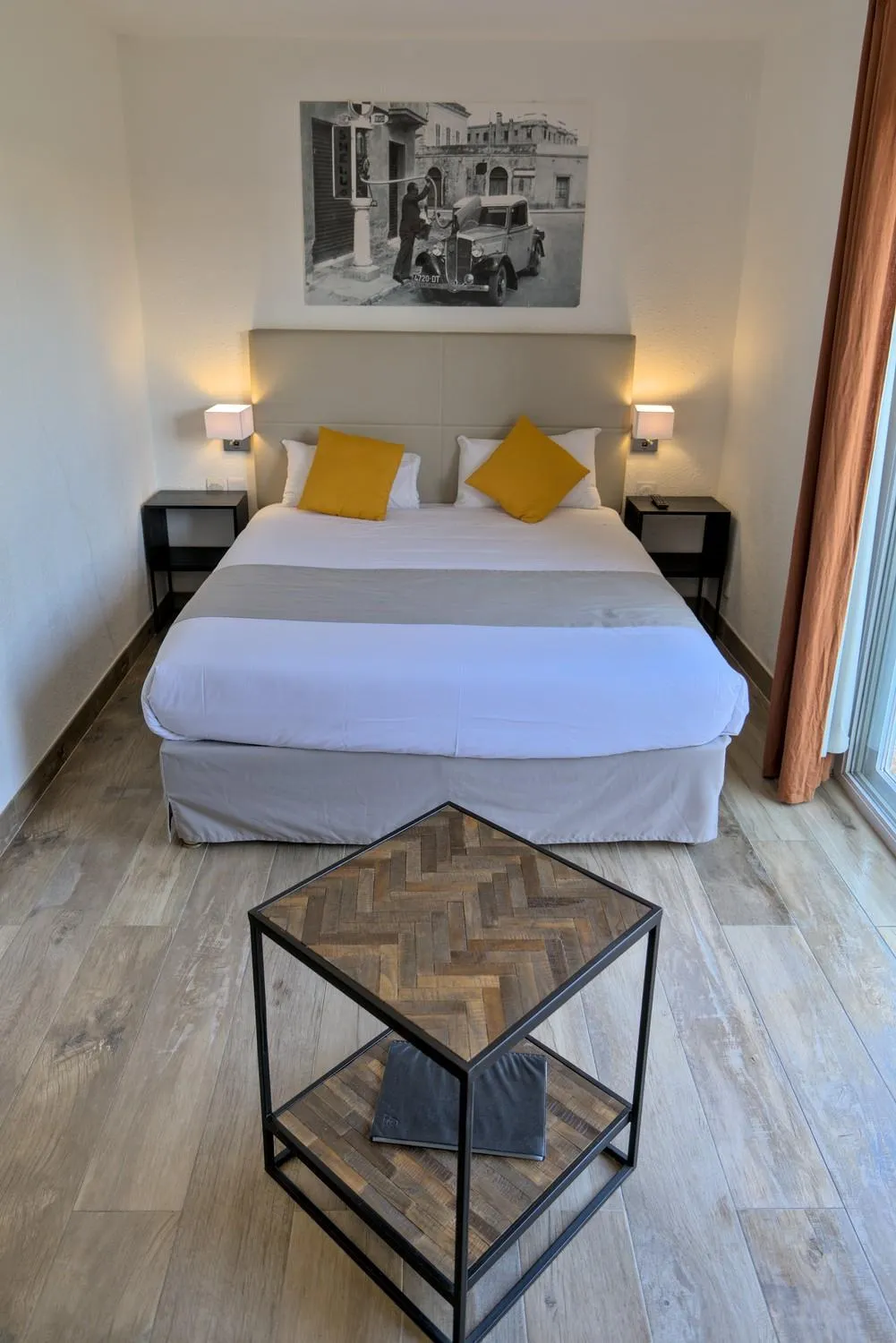 Bed in Hôtel Casa Rossa & Spa