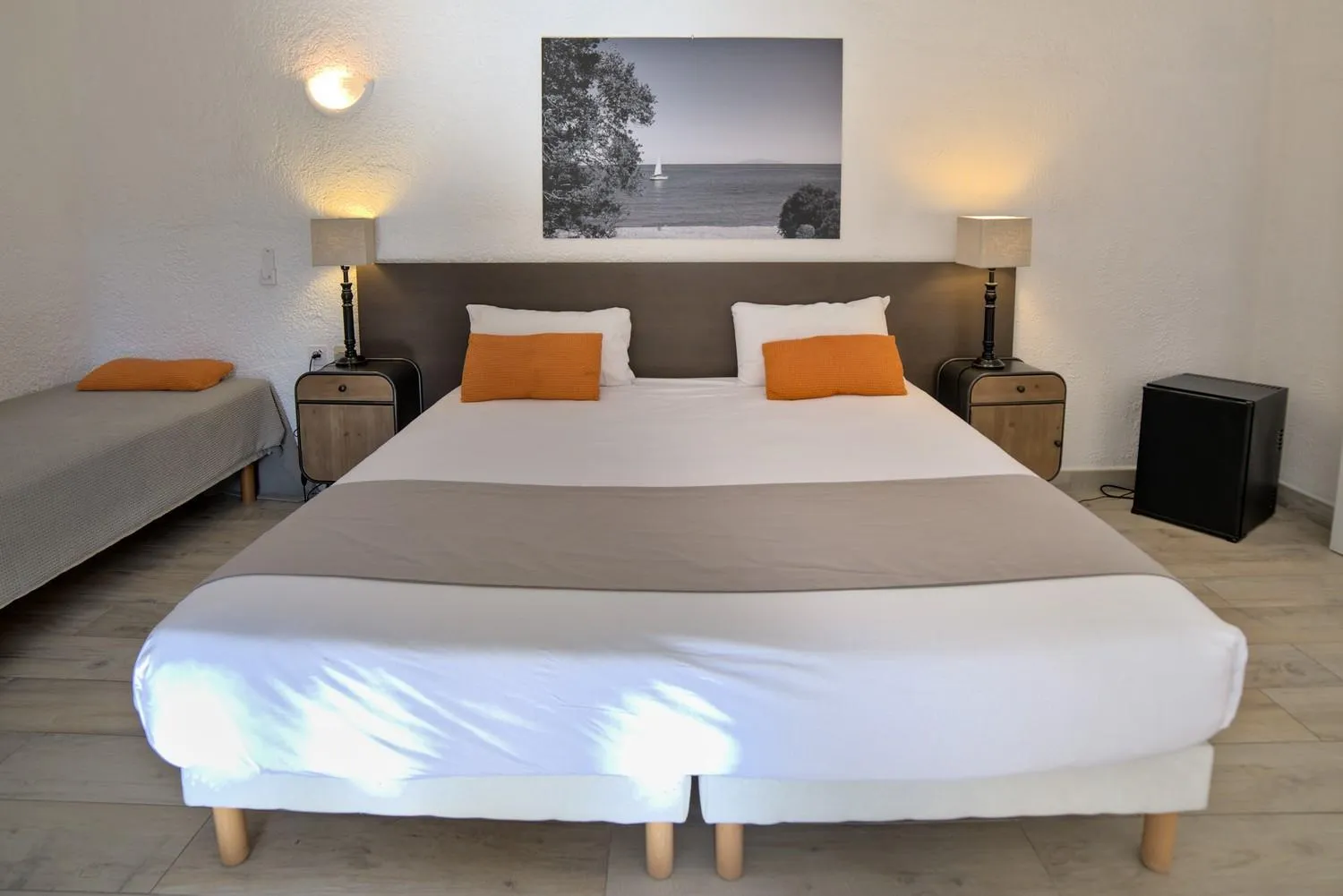 Bed in Hôtel Casa Rossa & Spa