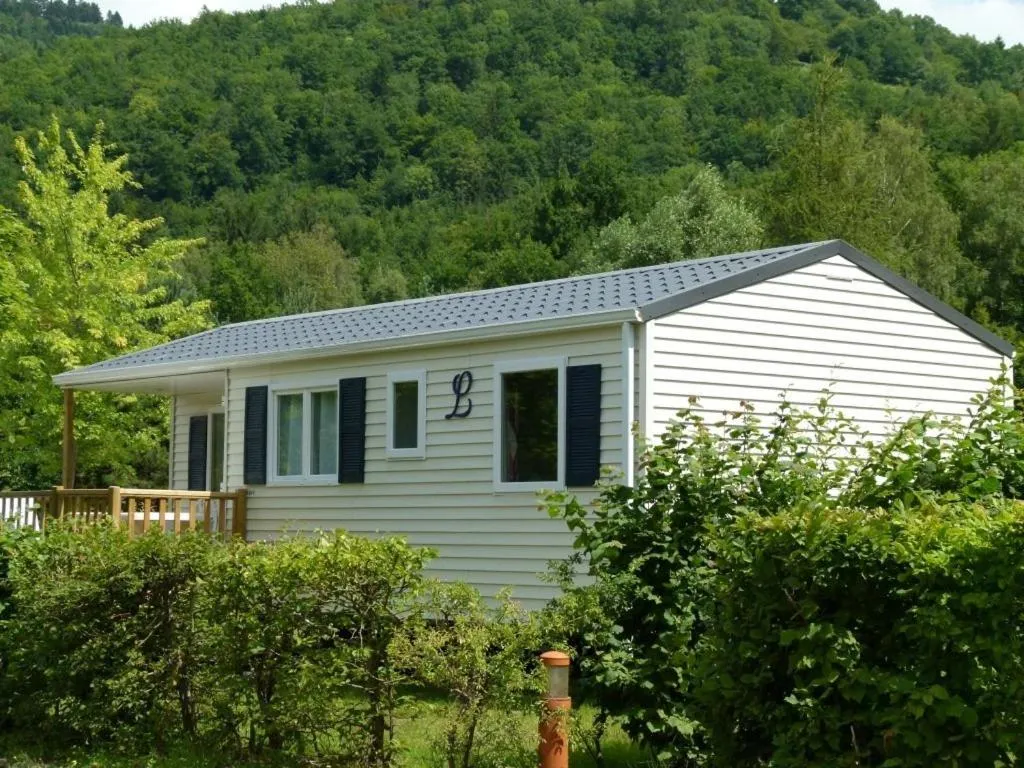 Photo of the whole room in Camping Base de Loisirs du Lac de la Moselotte