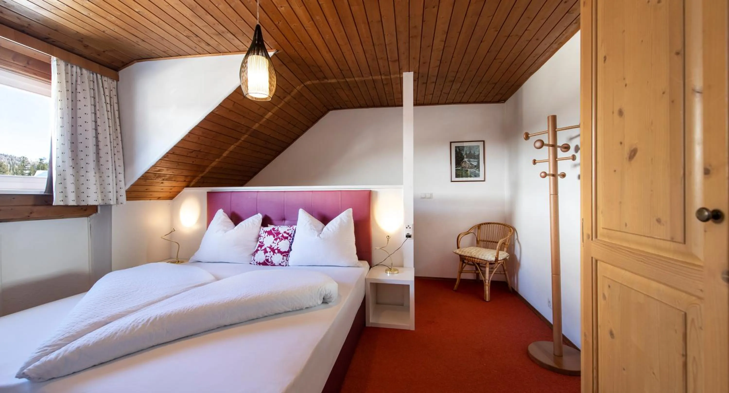 Bedroom, Bed in Residence Chris Appart