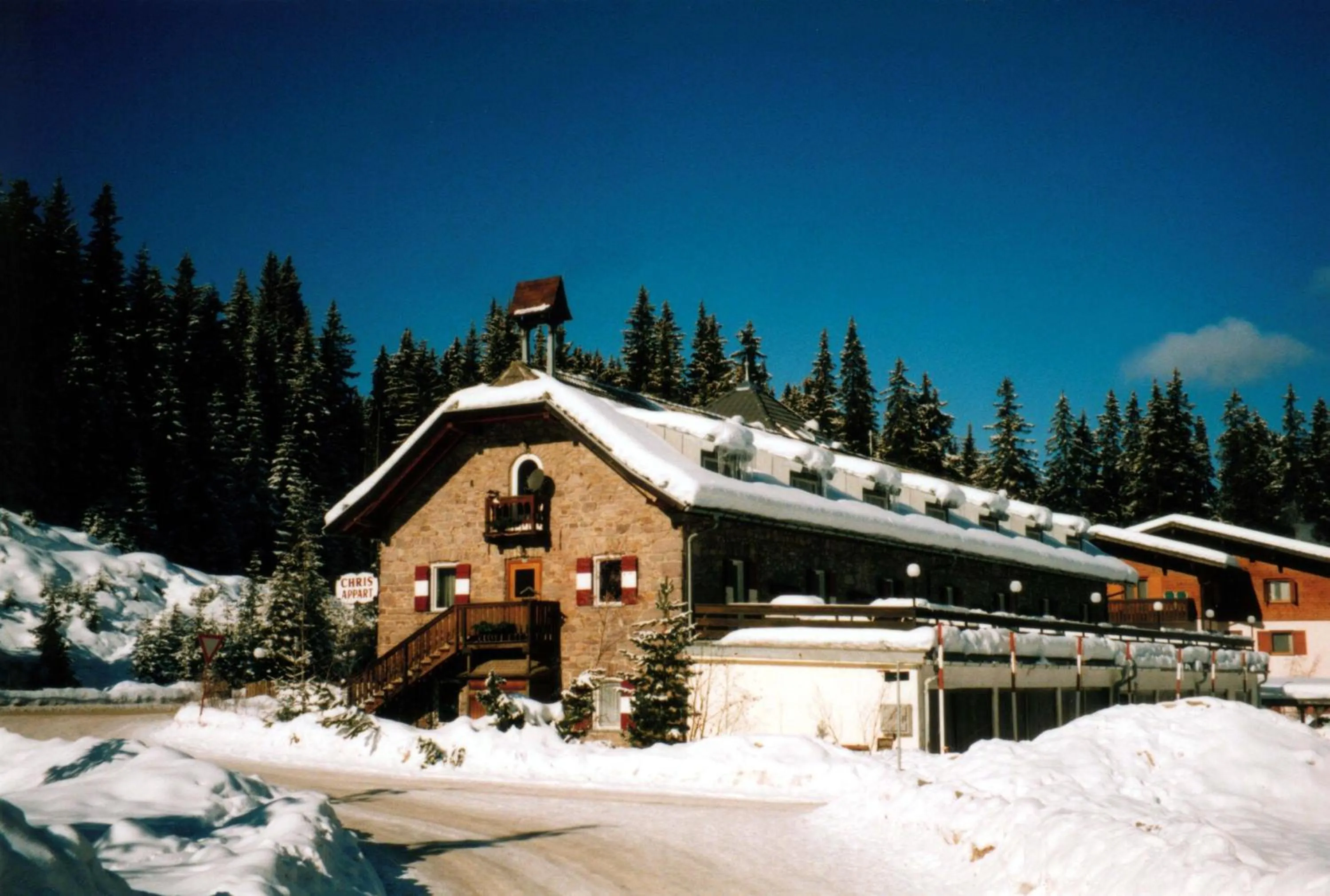 Property building in Residence Chris Appart